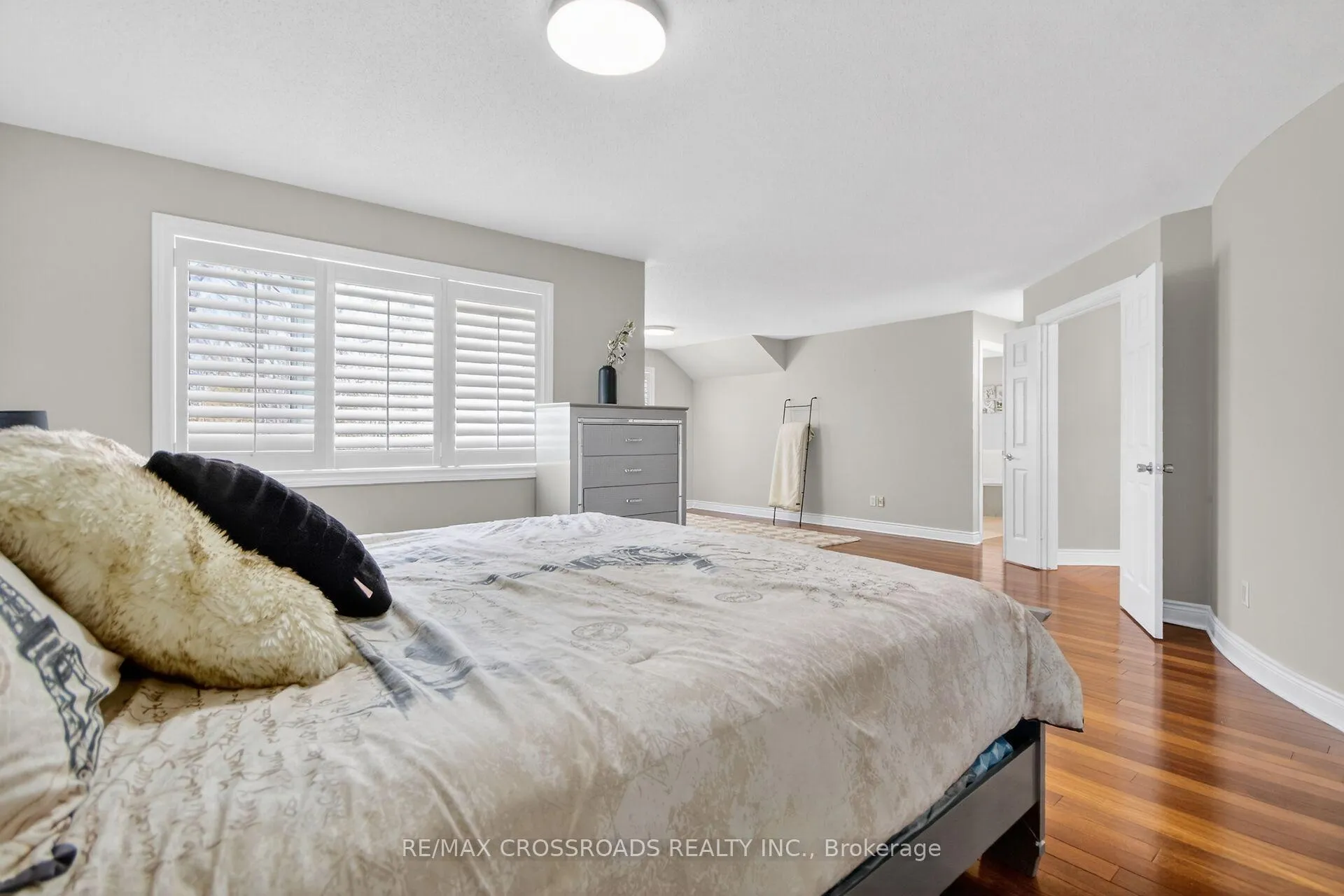 Photo 8 of 10 Tierney Drive, Ottawa, Barrhaven - Longfields — HOMEH