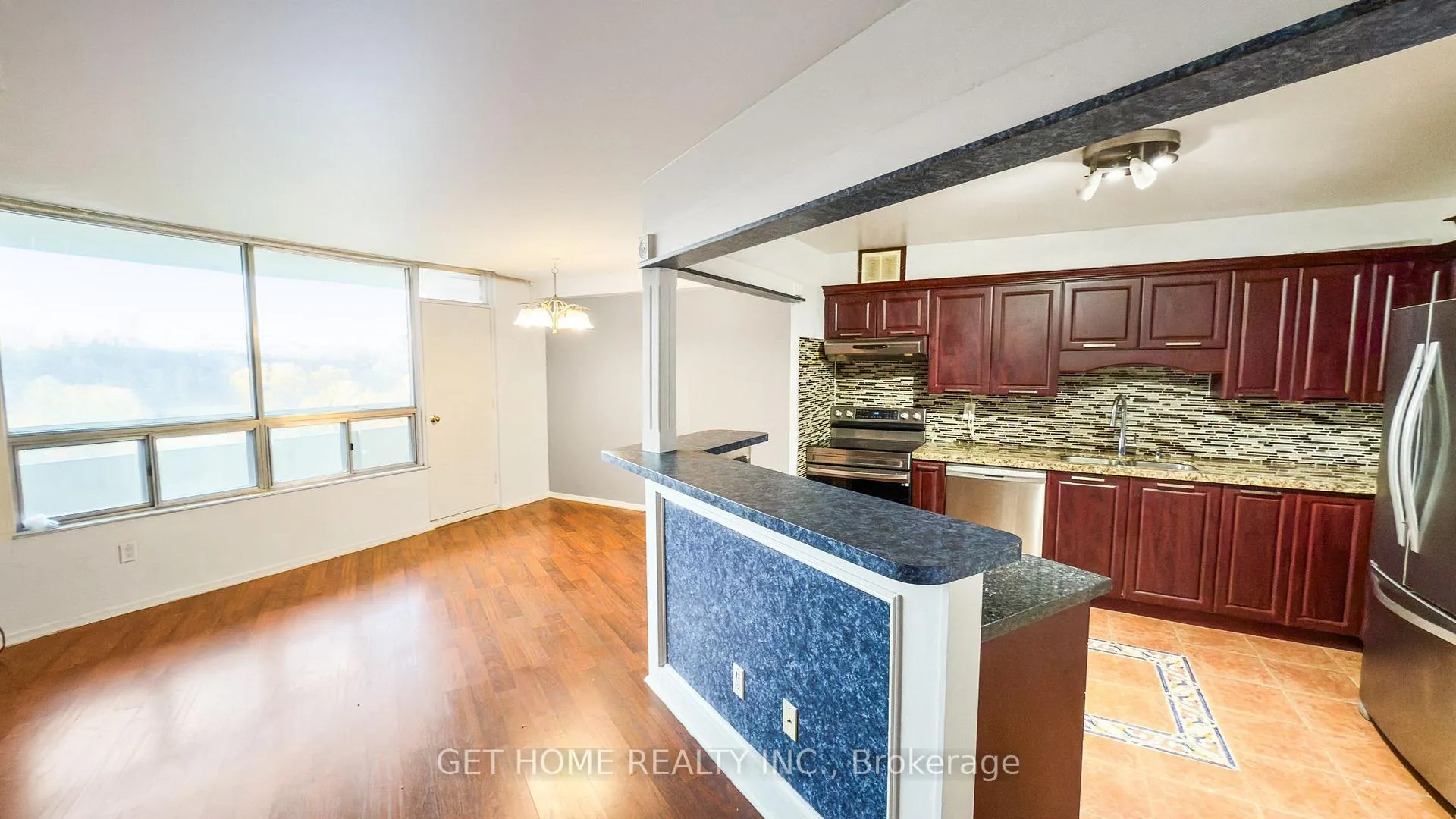 Photo 17 of Unit 601, 20 Edgecliffe Golfway, Toronto, Flemingdon Park — HOMEH