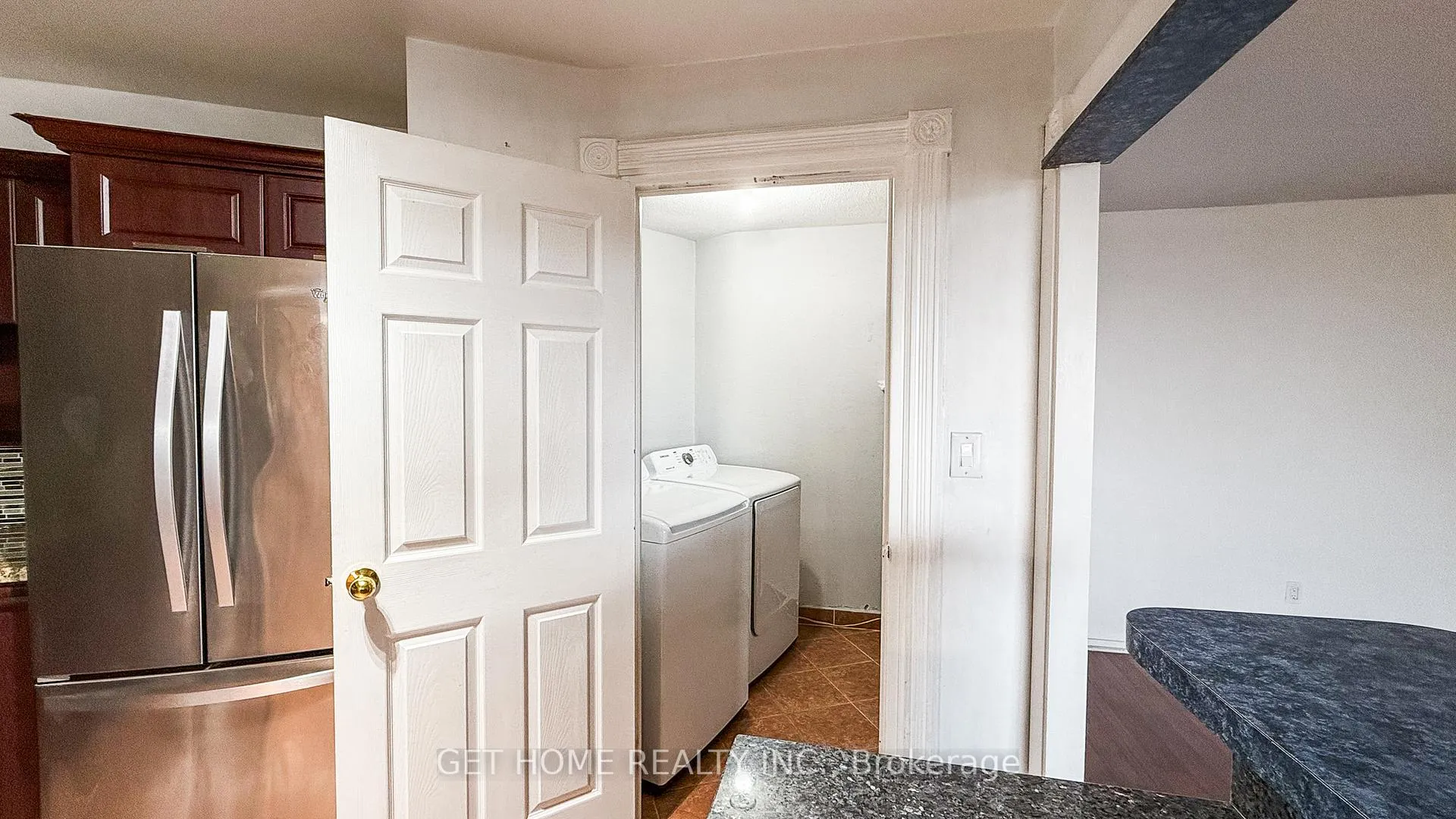 Photo 19 of Unit 601, 20 Edgecliffe Golfway, Toronto, Flemingdon Park — HOMEH