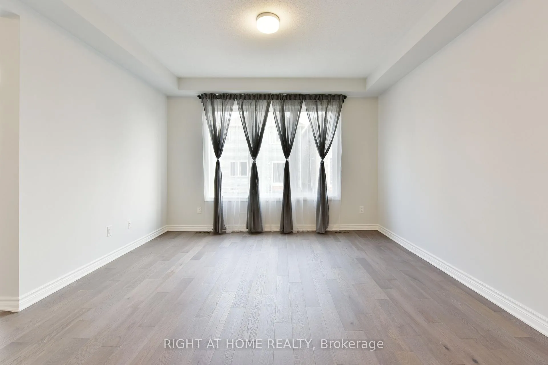 Photo 7 of 623 Perseus Avenue, Ottawa, Barrhaven - Half Moon Bay — HOMEH