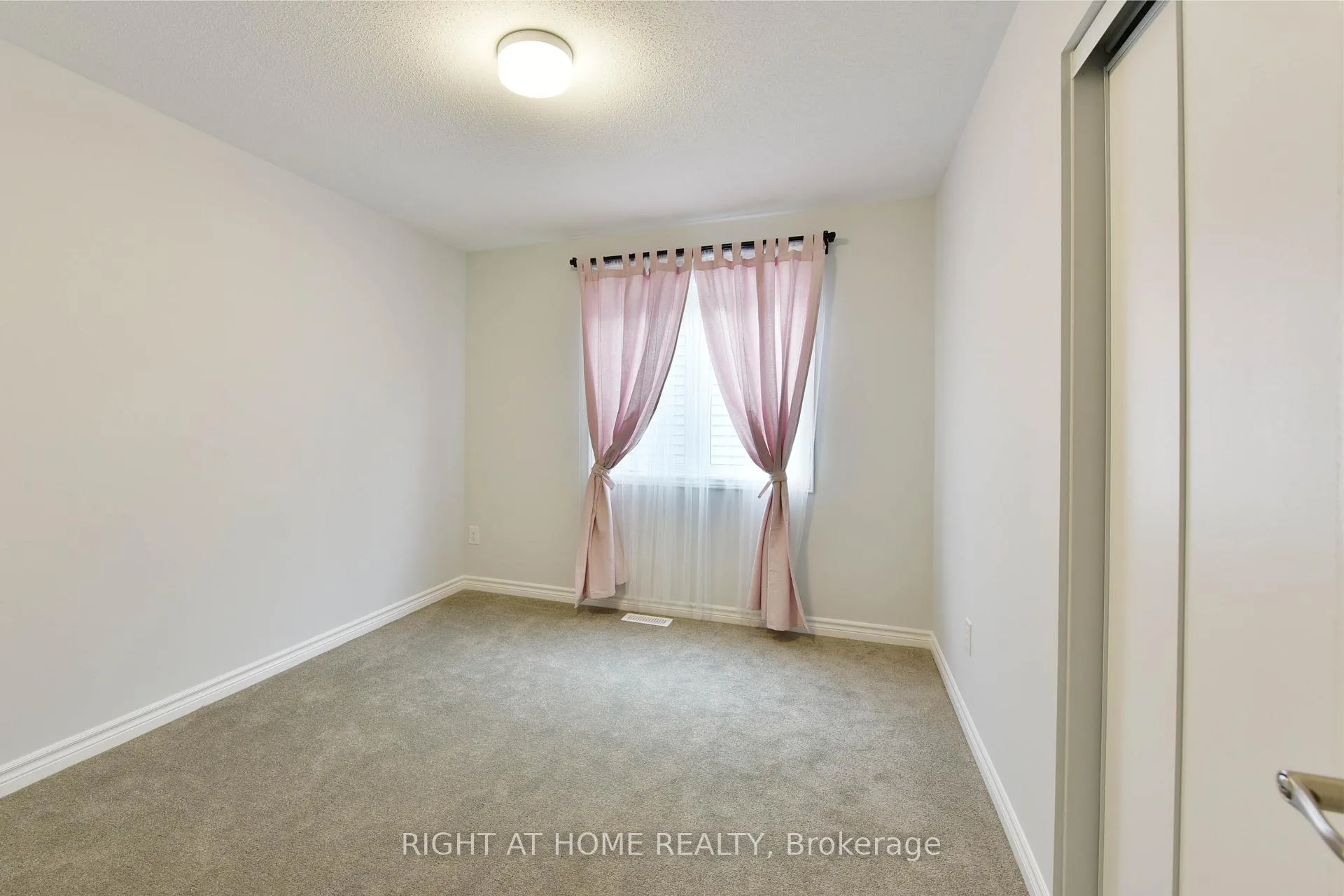 Photo 19 of 623 Perseus Avenue, Ottawa, Barrhaven - Half Moon Bay — HOMEH
