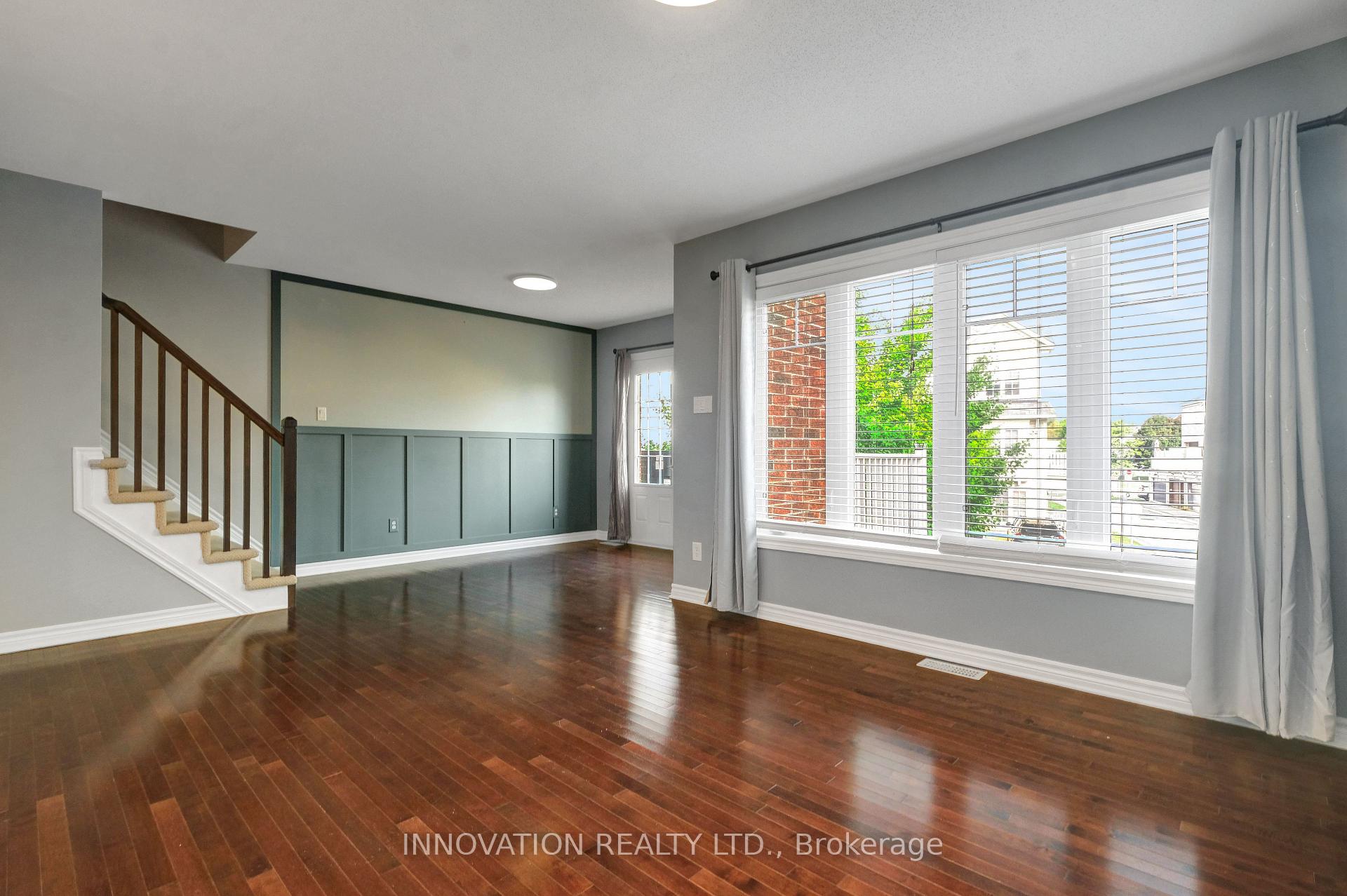 Photo 7 of 2082 Madrid Avenue, Ottawa, Barrhaven - Heritage Park — HOMEH