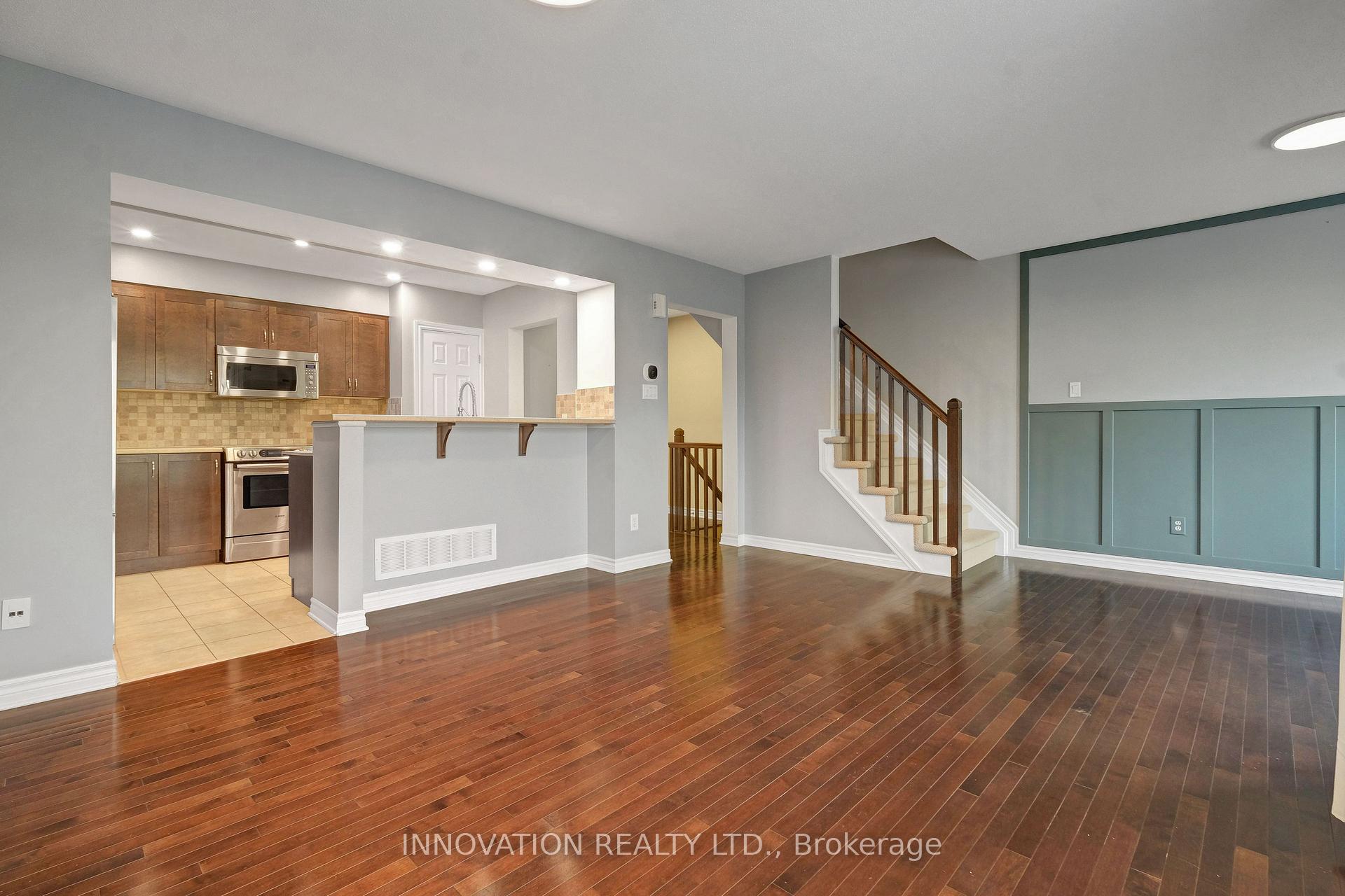 Photo 8 of 2082 Madrid Avenue, Ottawa, Barrhaven - Heritage Park — HOMEH