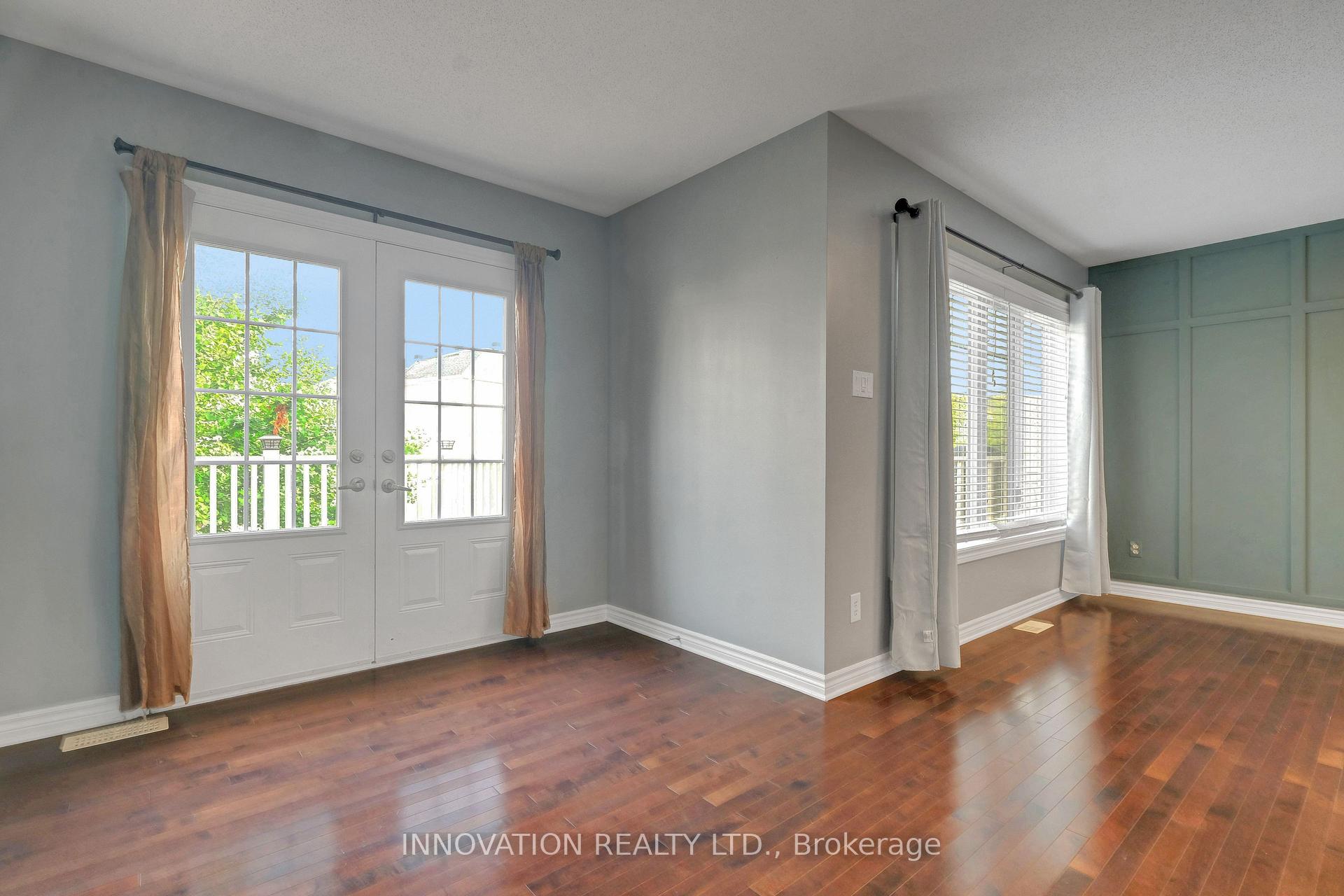 Photo 11 of 2082 Madrid Avenue, Ottawa, Barrhaven - Heritage Park — HOMEH