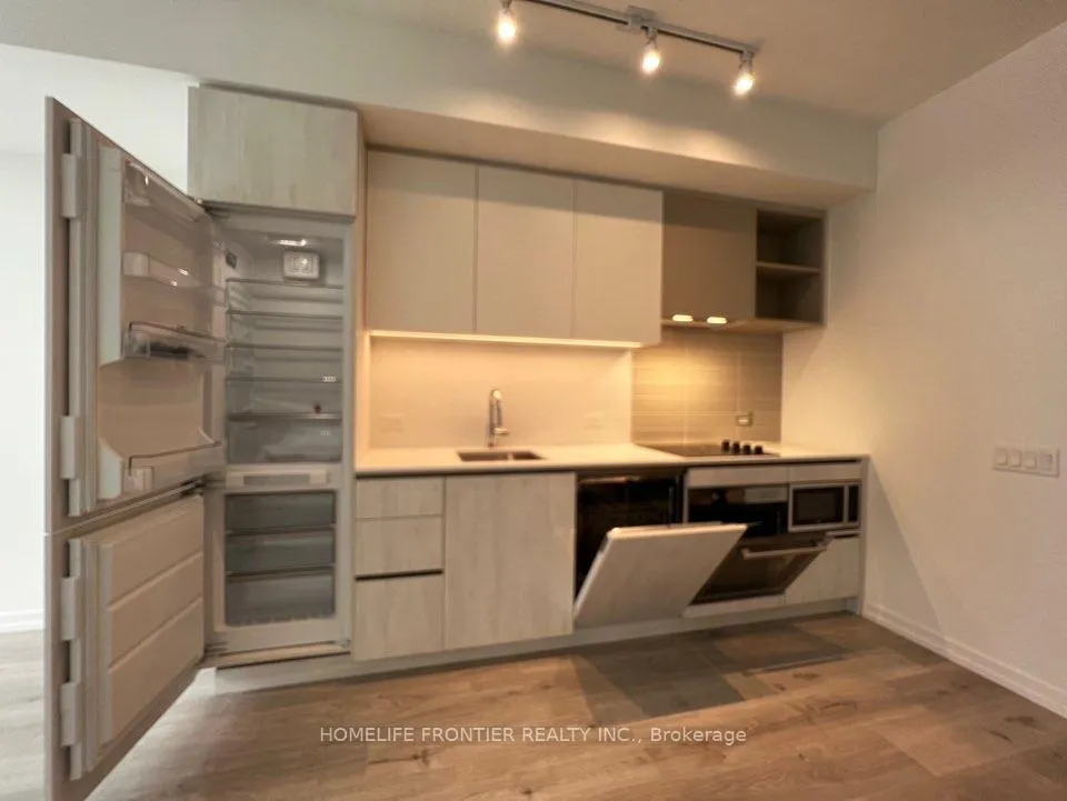 Photo 4 of Unit 3303, 7890 Jane Street, Vaughan, Vaughan Corporate Centre — HOMEH