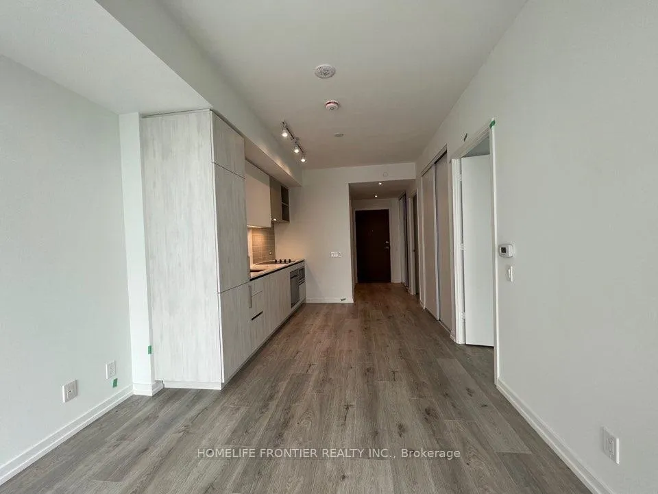 Photo 5 of Unit 3303, 7890 Jane Street, Vaughan, Vaughan Corporate Centre — HOMEH