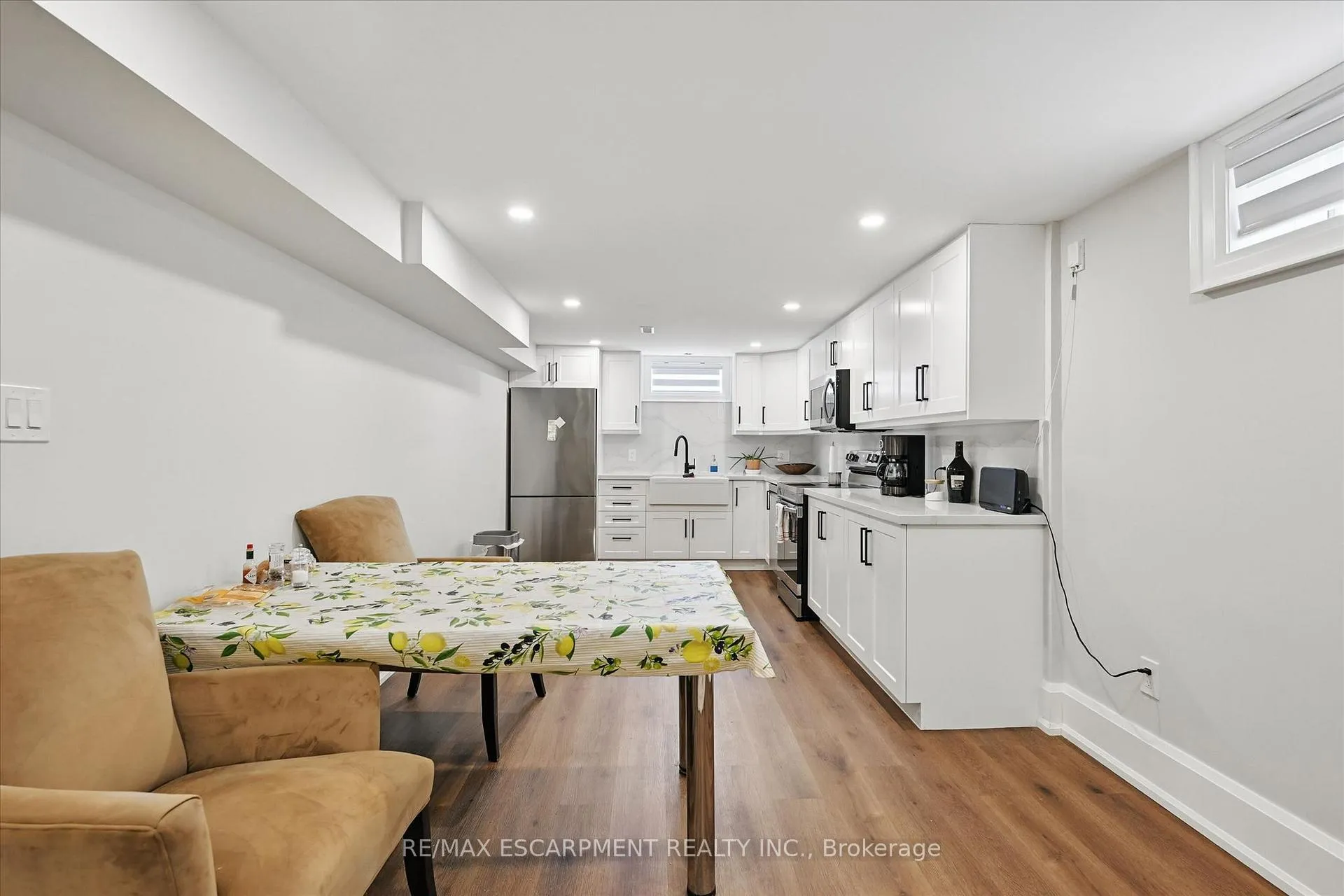 Photo 33 of 7 Grandview Avenue, Hamilton, Lakeshore — HOMEH