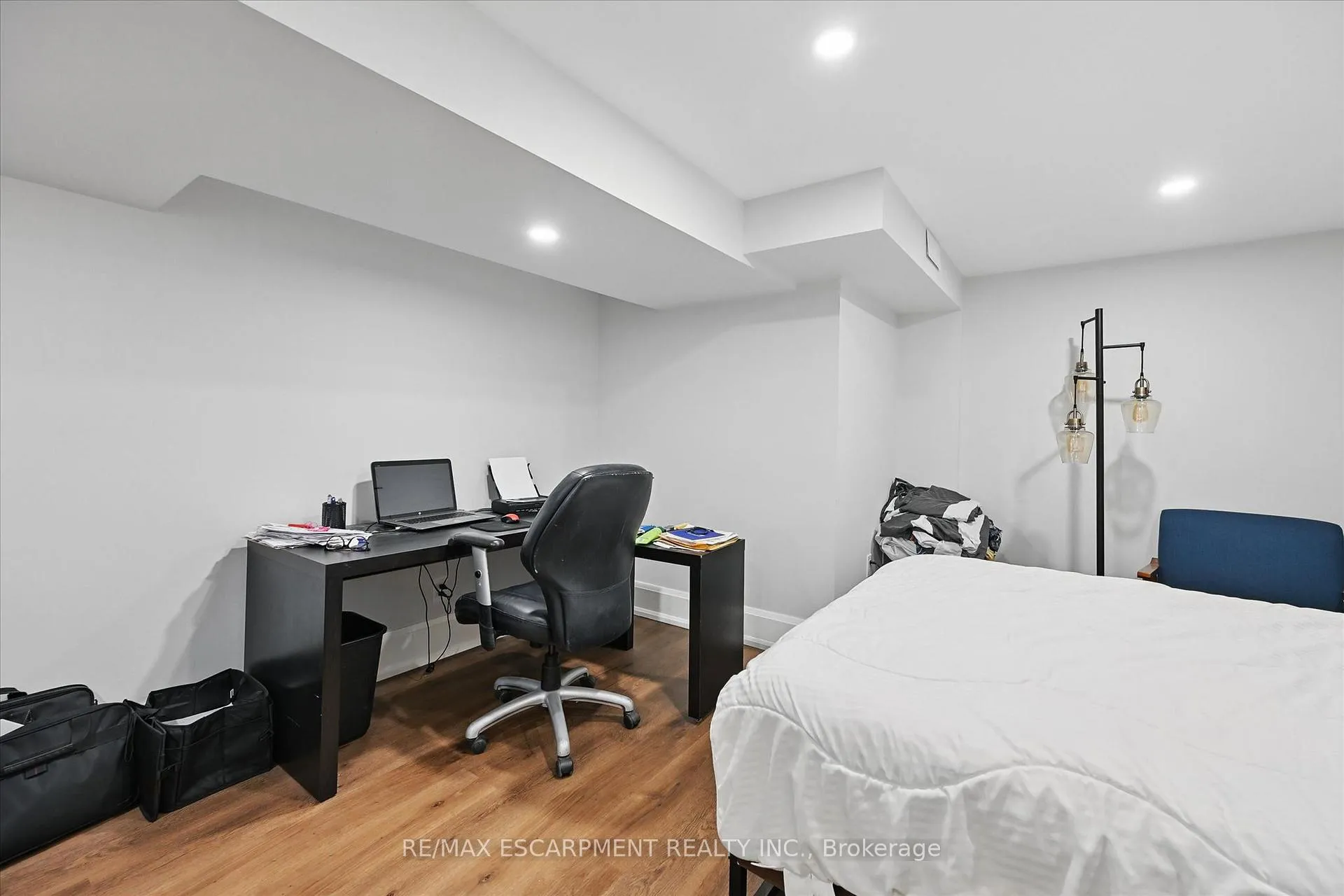 Photo 35 of 7 Grandview Avenue, Hamilton, Lakeshore — HOMEH