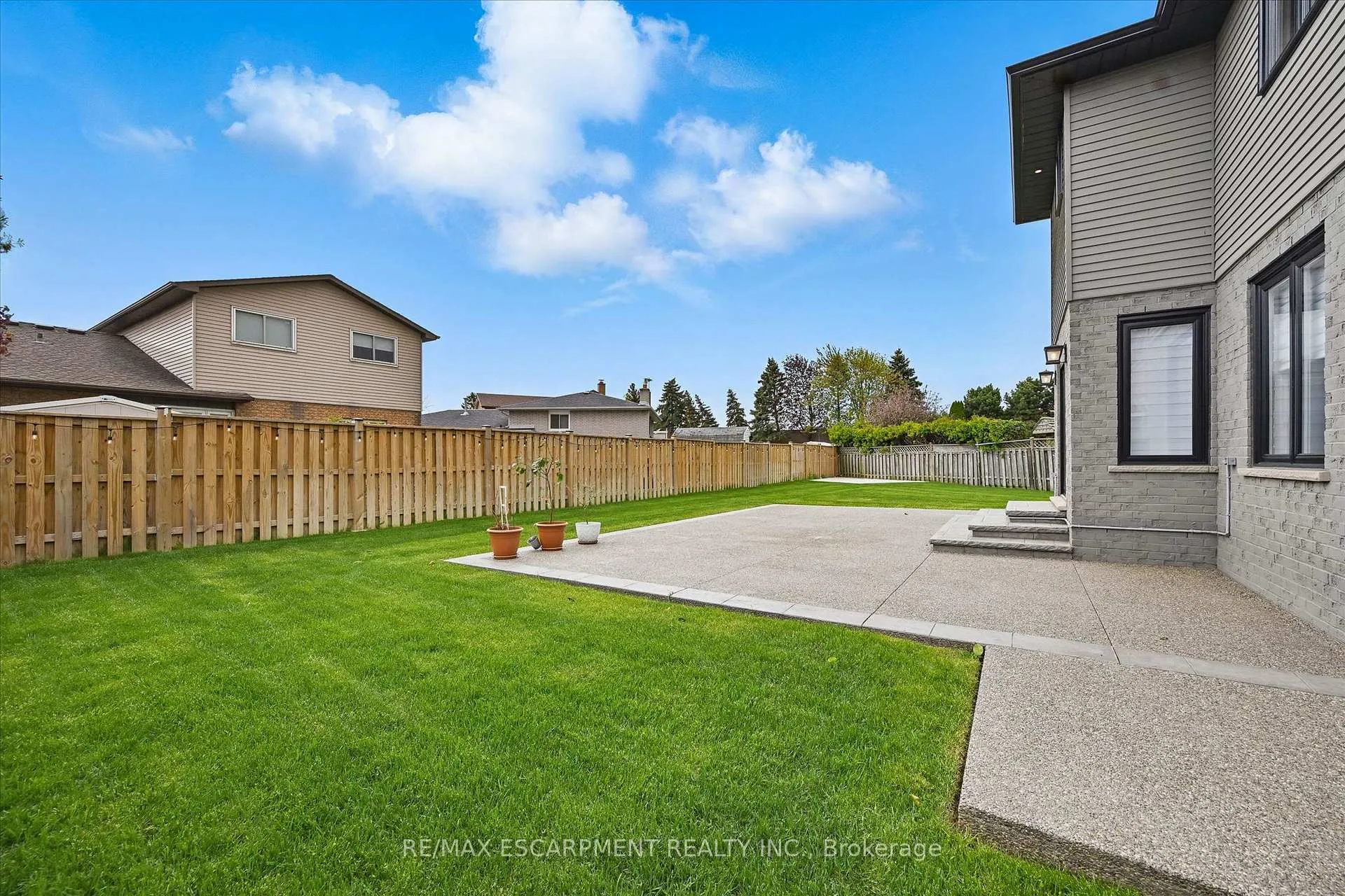 Photo 37 of 7 Grandview Avenue, Hamilton, Lakeshore — HOMEH