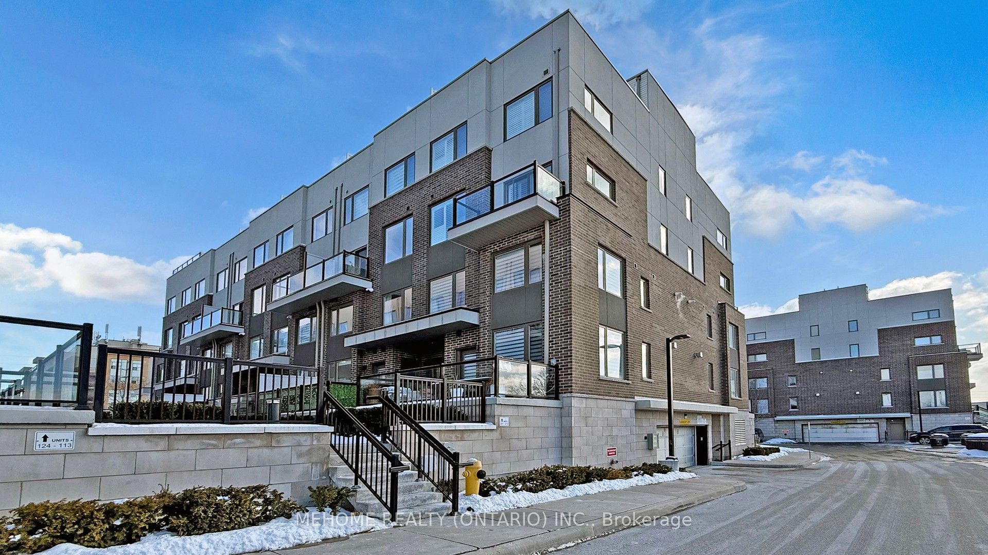 Photo 2 of Unit 203, 1460 Whites Road, Pickering, Dunbarton — HOMEH