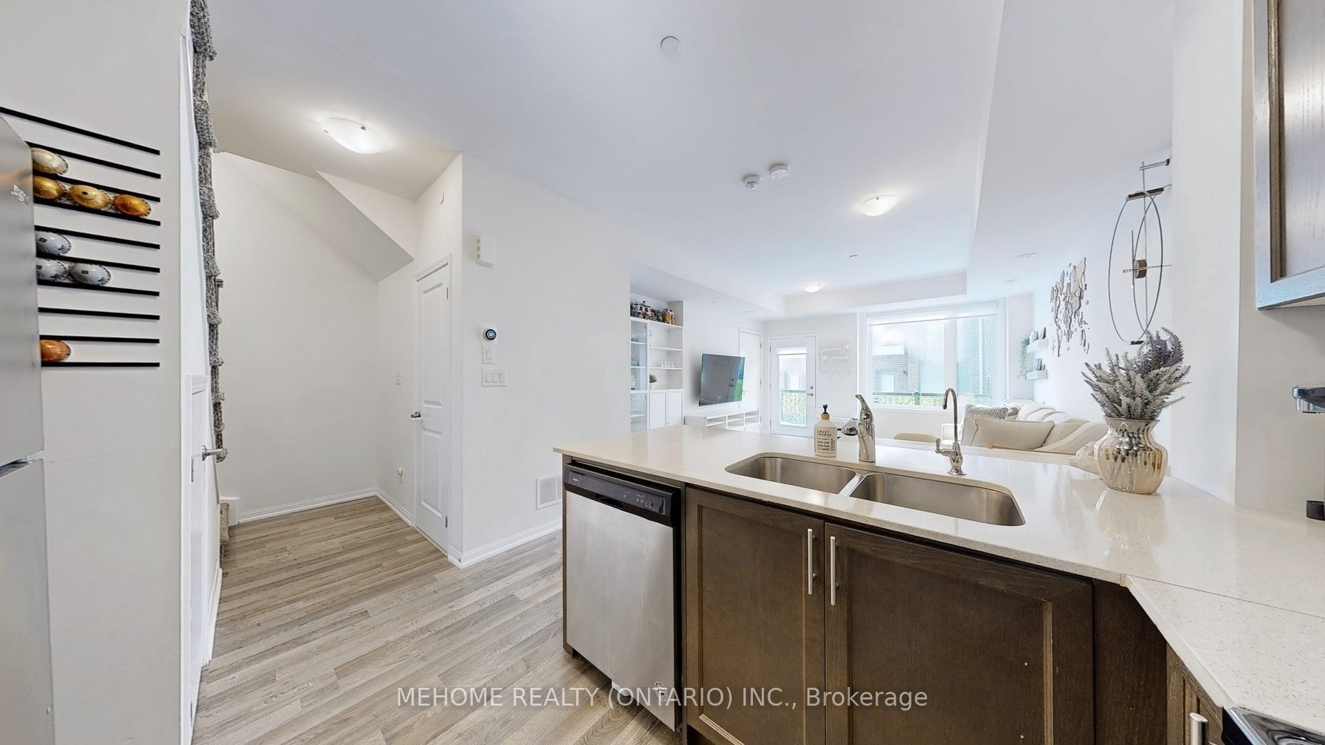 Photo 15 of Unit 203, 1460 Whites Road, Pickering, Dunbarton — HOMEH