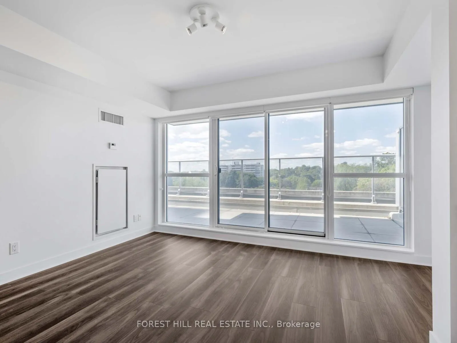 Photo 11 of Unit 510, 58 Orchard View Boulevard, Toronto, Yonge-Eglinton — HOMEH