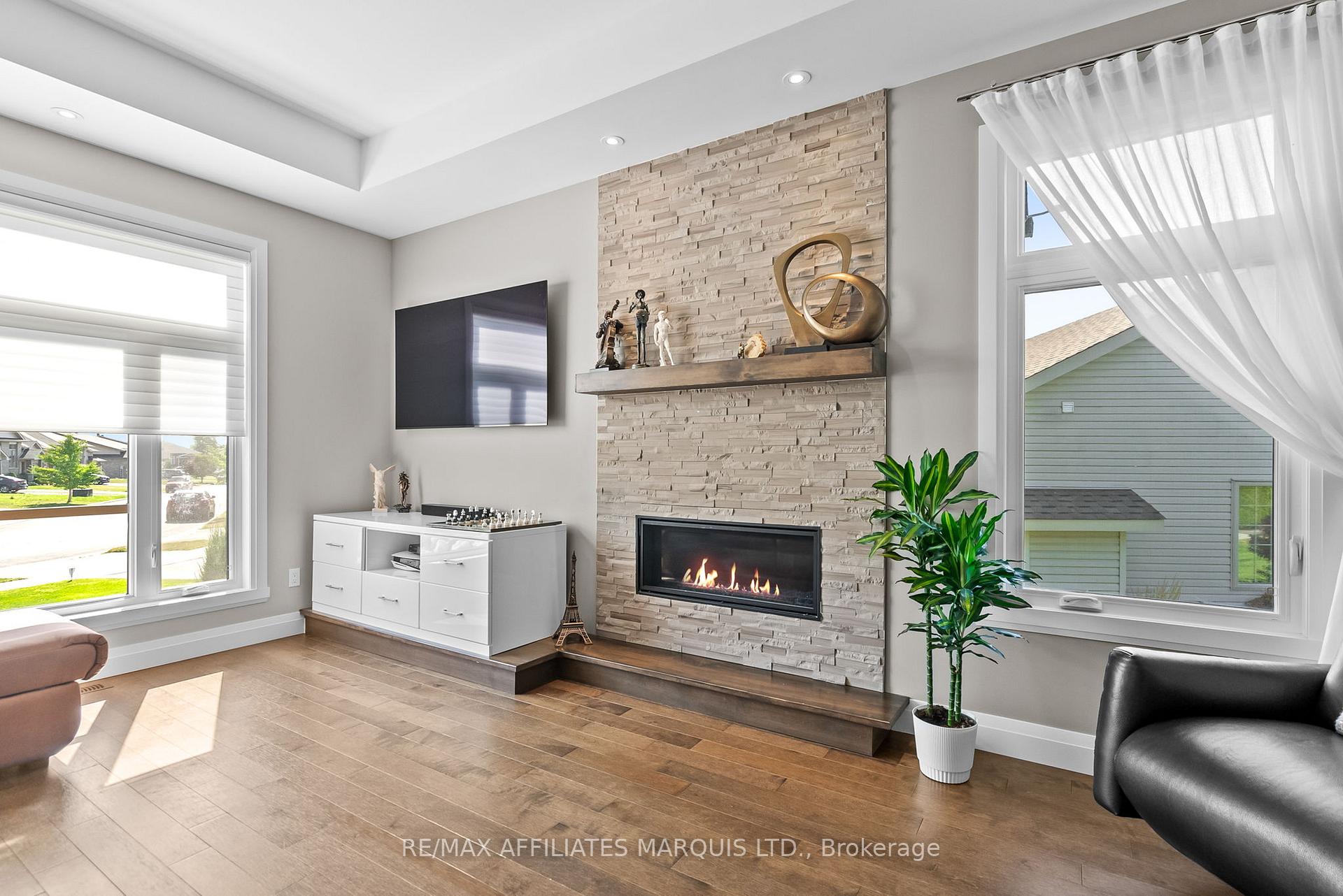 Photo 9 of 2169 Tremblay Avenue, Cornwall — HOMEH