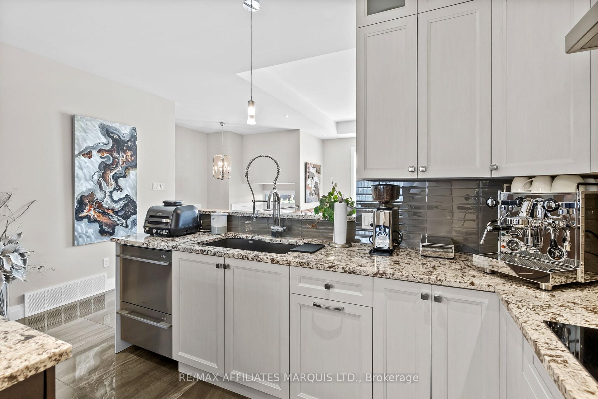 Photo 16 of 2169 Tremblay Avenue, Cornwall — HOMEH