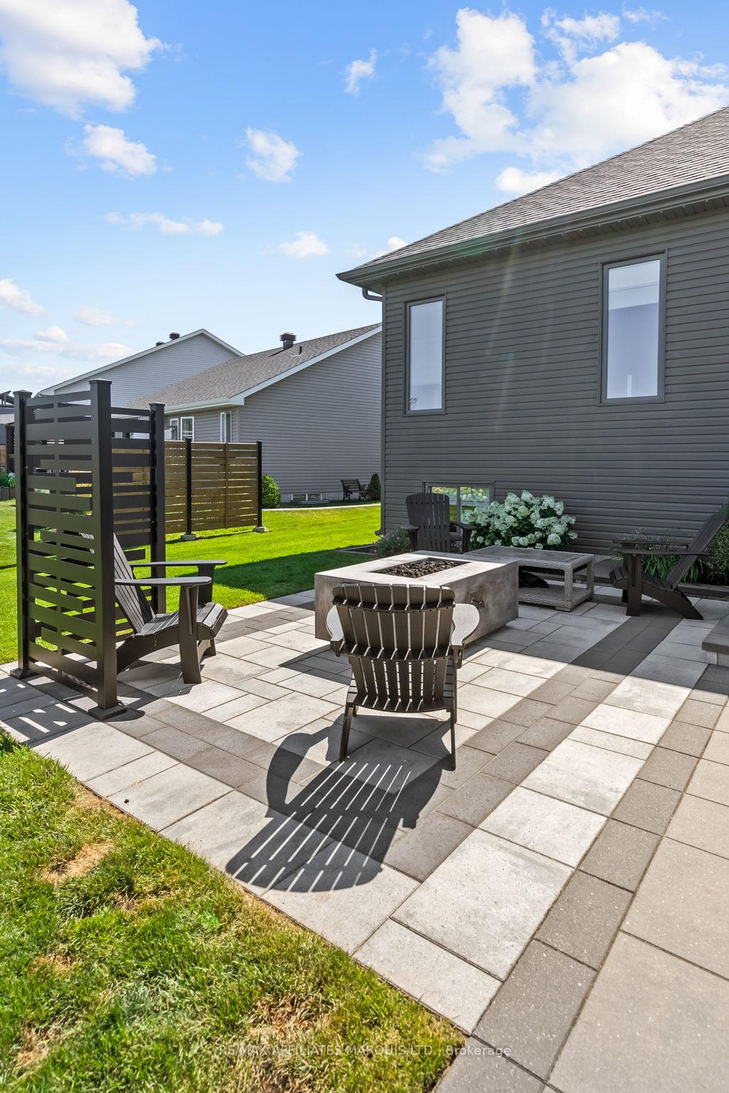 Photo 43 of 2169 Tremblay Avenue, Cornwall — HOMEH