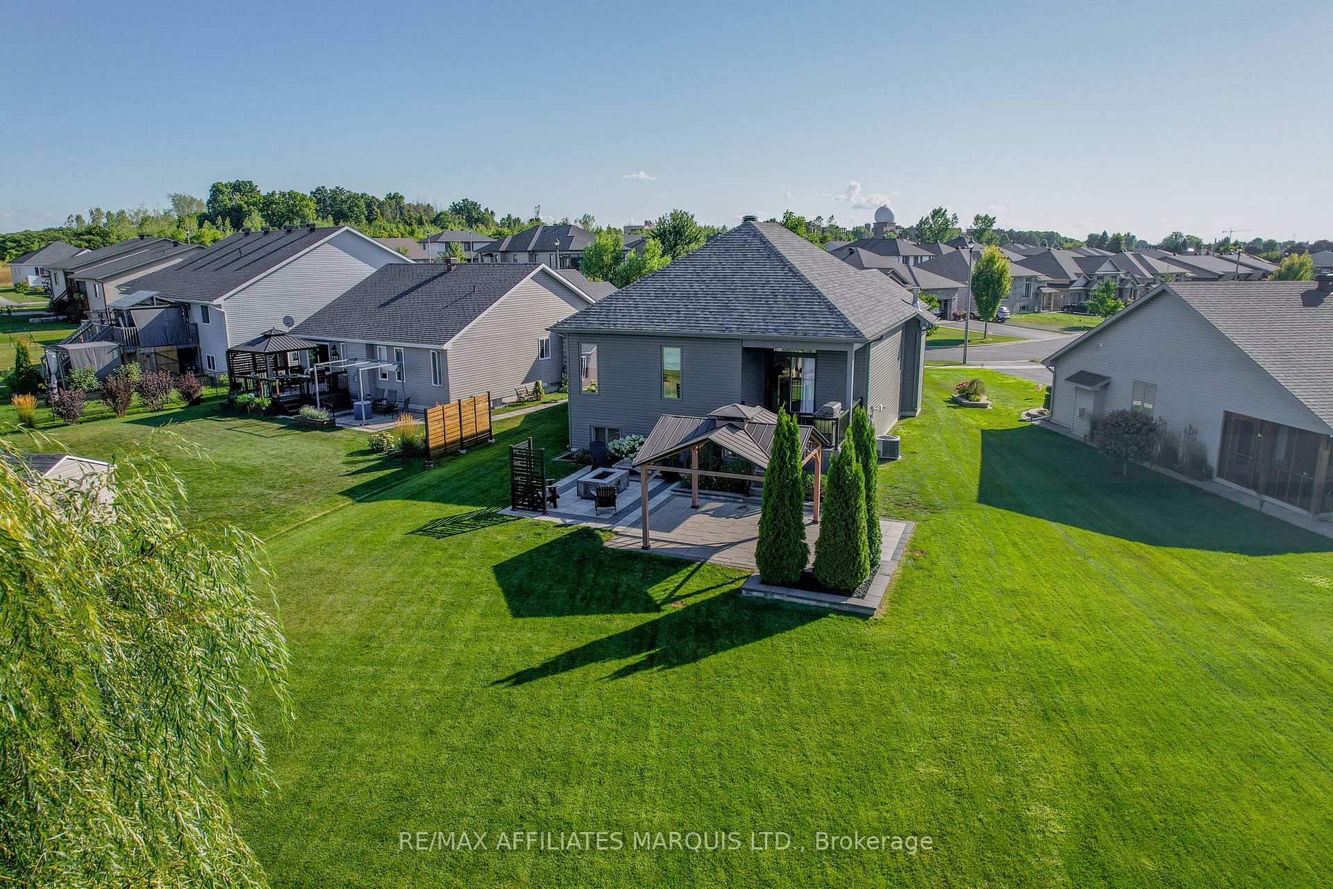 Photo 47 of 2169 Tremblay Avenue, Cornwall — HOMEH