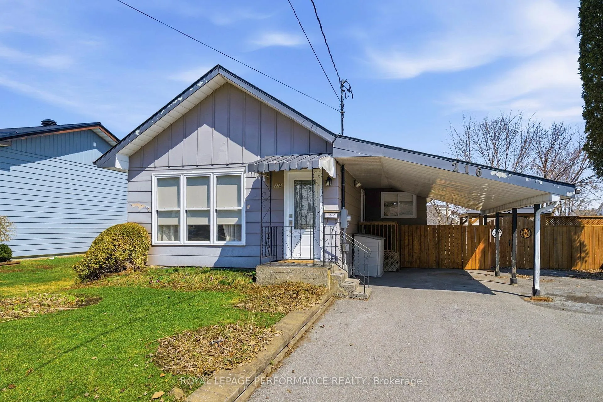 Photo 2 of 216 Danis Avenue, Cornwall — HOMEH