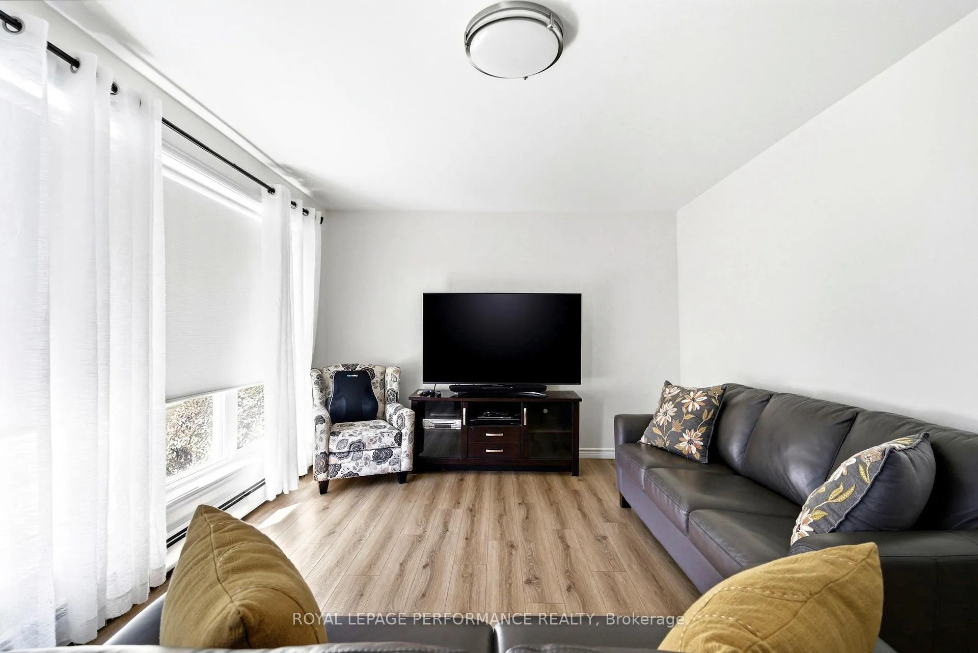 Photo 8 of 216 Danis Avenue, Cornwall — HOMEH