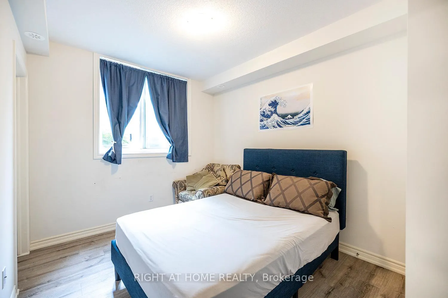 Photo 12 of Unit 7A, 164 Heiman St Street, Kitchener — HOMEH