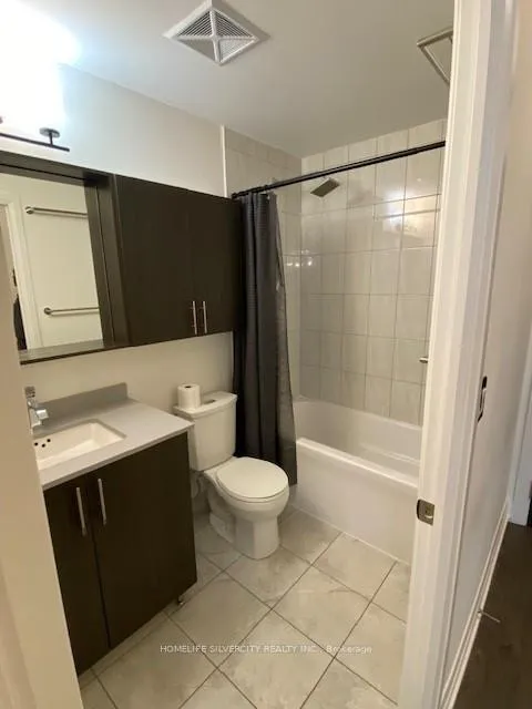 Photo 9 of Unit #408, 3600 Highway 7, Vaughan, Vaughan Corporate Centre — HOMEH
