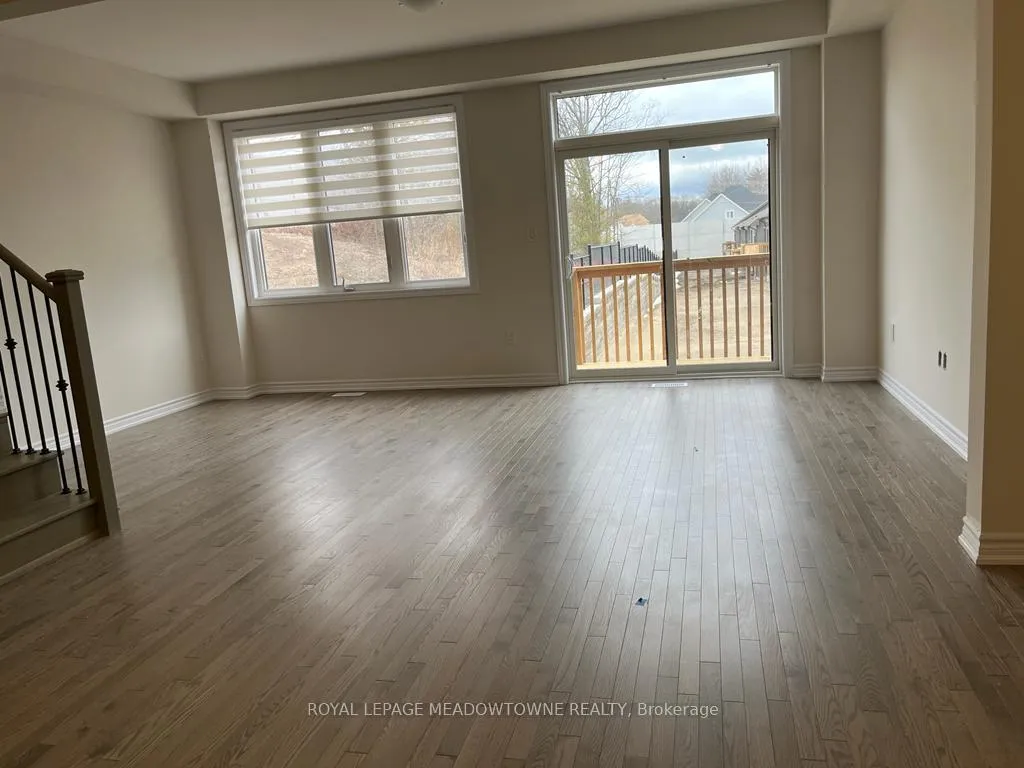 Photo 8 of 45 Eberhardt Drive E, Wasaga Beach — HOMEH
