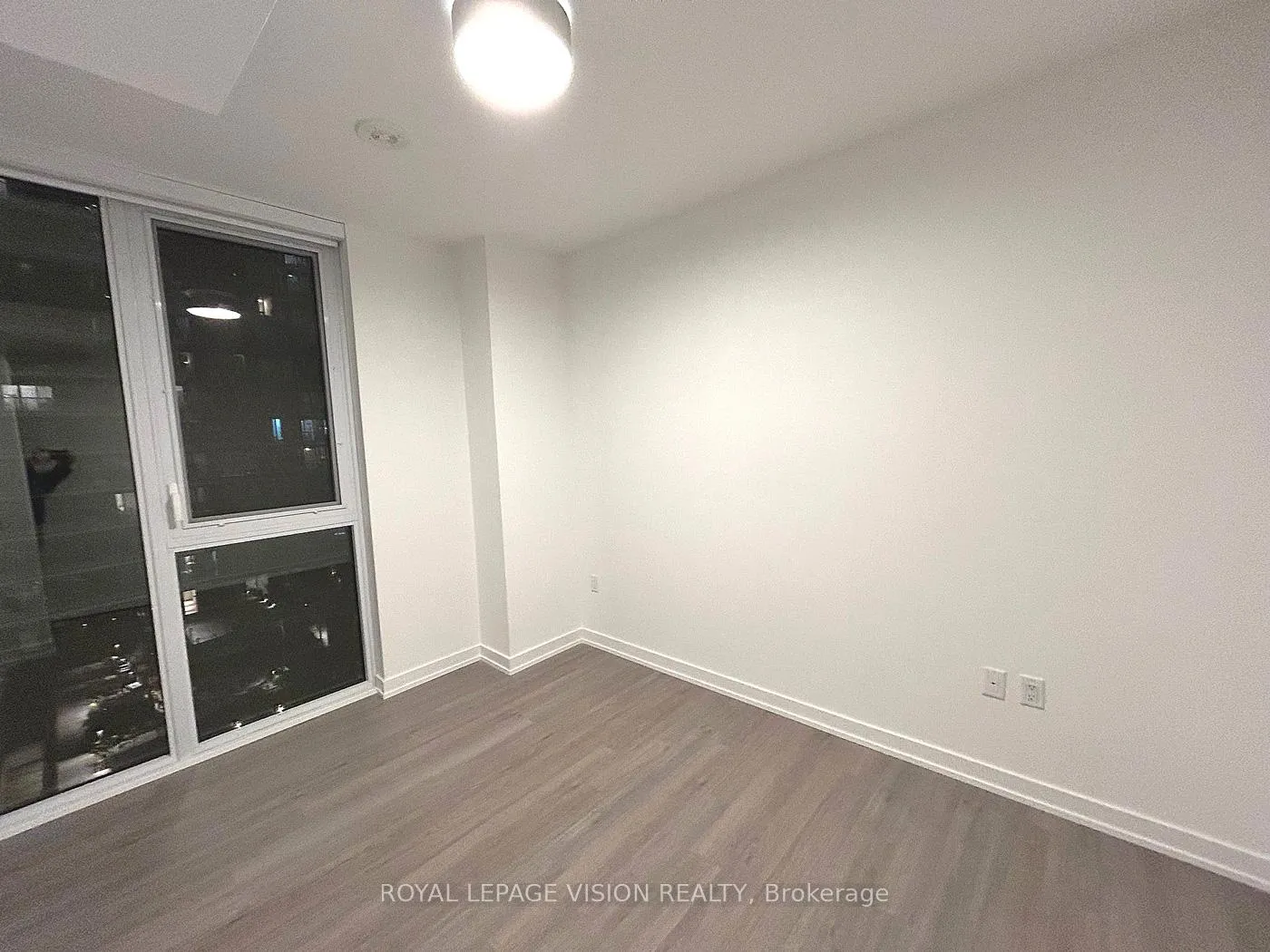 Photo 7 of Unit 1103, 357 King Street W, Toronto, Waterfront Communities — HOMEH