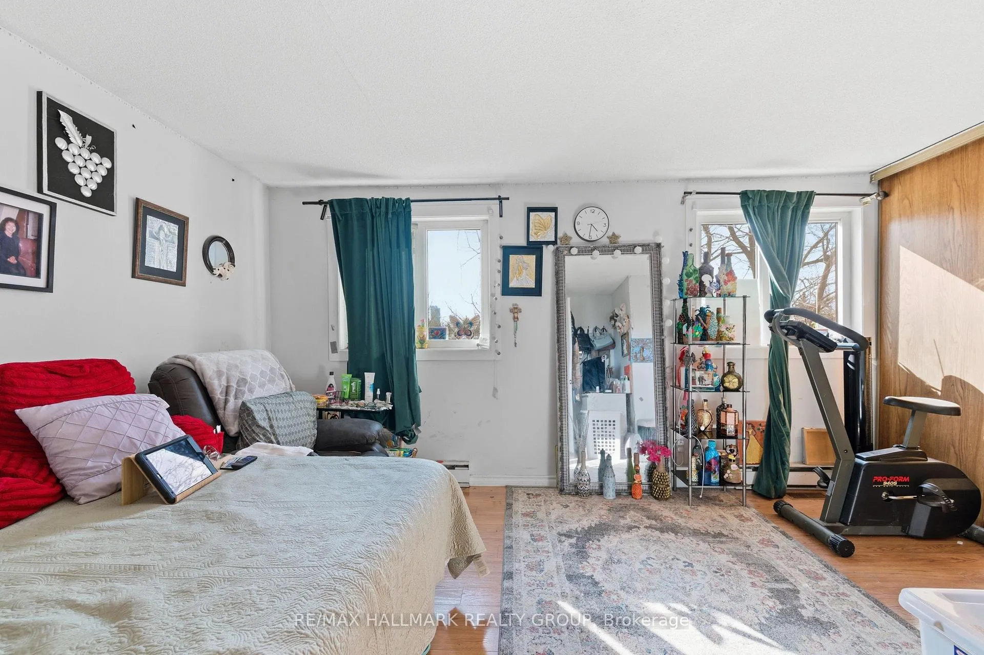 Photo 16 of Unit 9, 1378 Lily Lane, Ottawa, Pineview — HOMEH