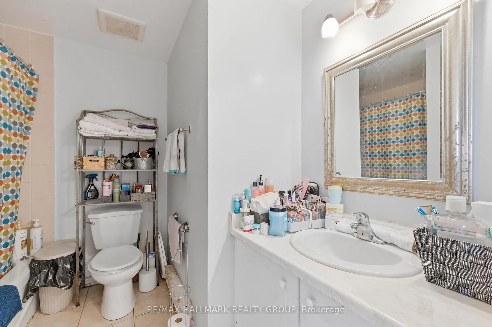 Photo 20 of Unit 9, 1378 Lily Lane, Ottawa, Pineview — HOMEH