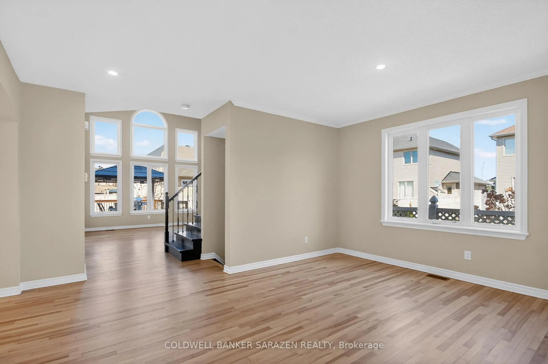 Photo 9 of 147 August Lily Crescent, Ottawa, Riverside South/Gloucester Glen — HOMEH