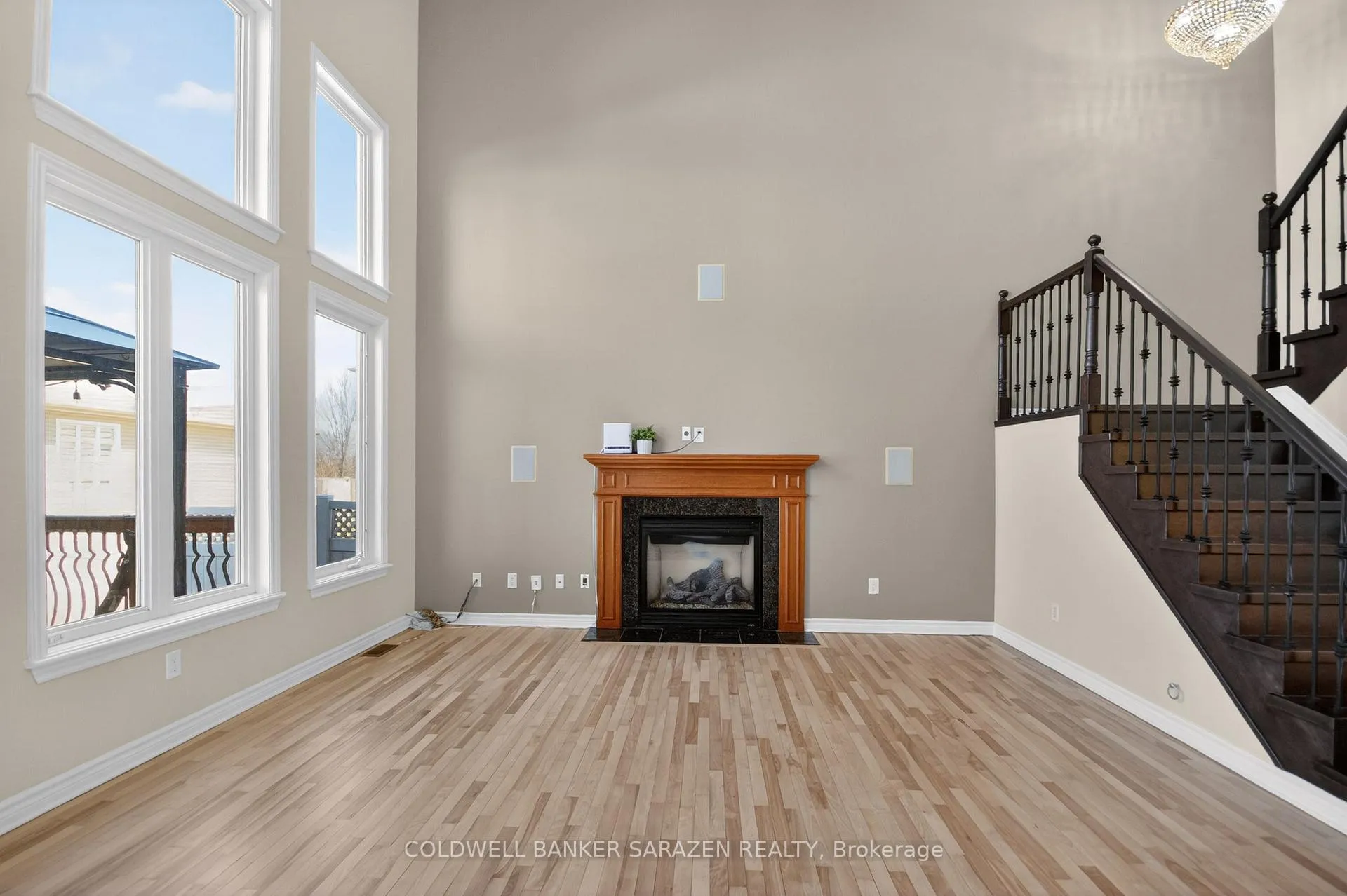 Photo 11 of 147 August Lily Crescent, Ottawa, Riverside South/Gloucester Glen — HOMEH
