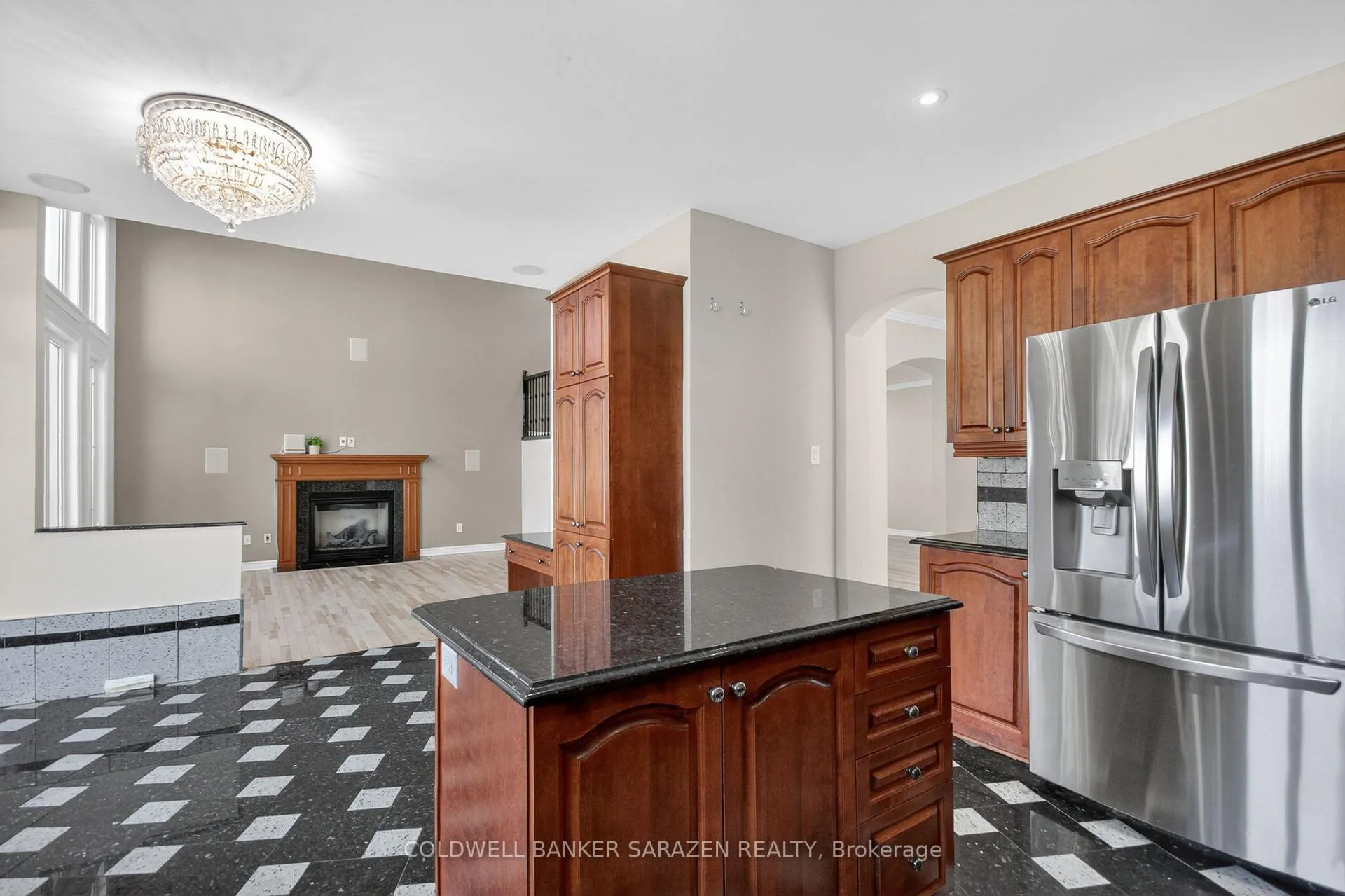 Photo 14 of 147 August Lily Crescent, Ottawa, Riverside South/Gloucester Glen — HOMEH