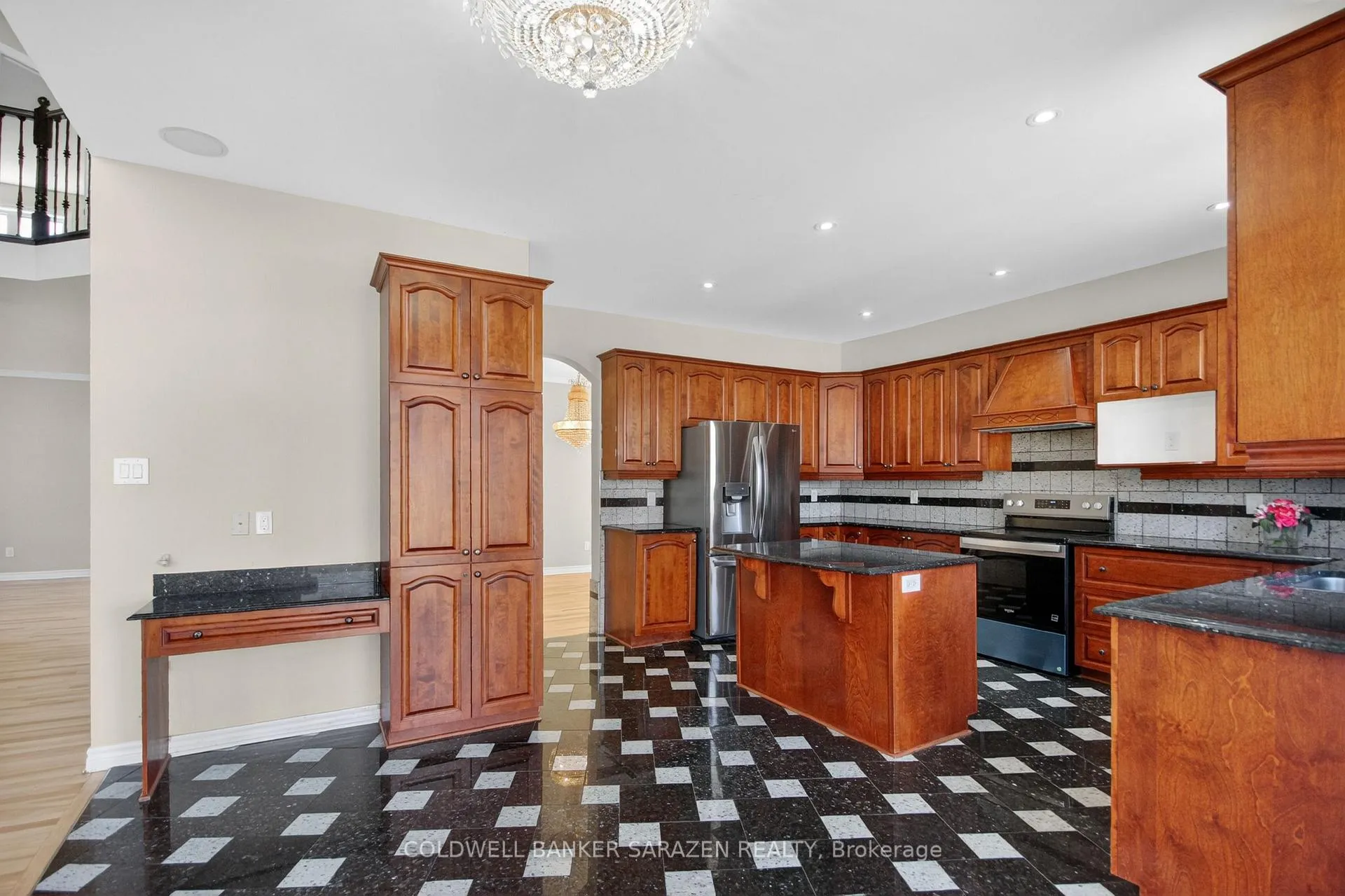 Photo 20 of 147 August Lily Crescent, Ottawa, Riverside South/Gloucester Glen — HOMEH