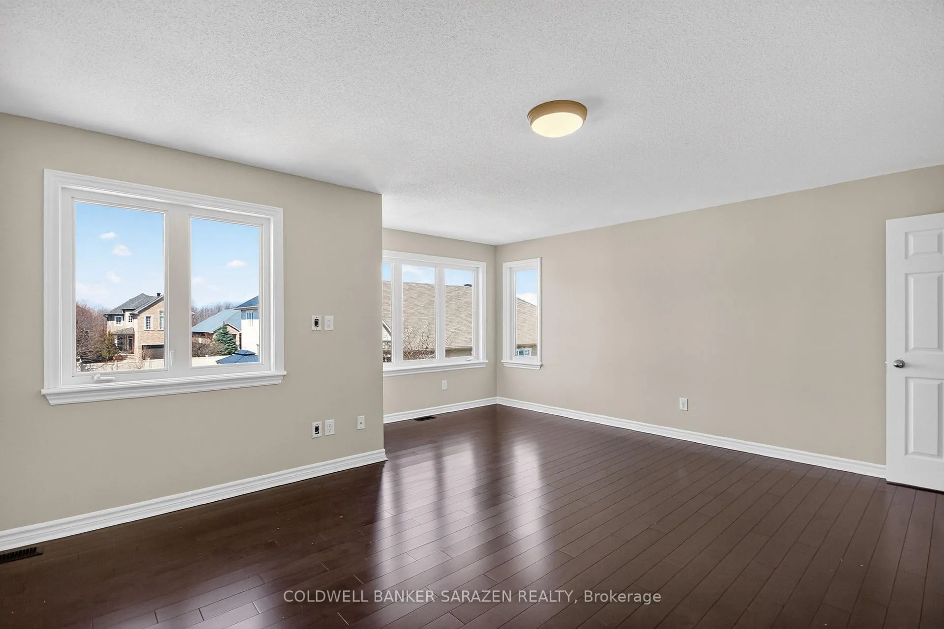 Photo 32 of 147 August Lily Crescent, Ottawa, Riverside South/Gloucester Glen — HOMEH