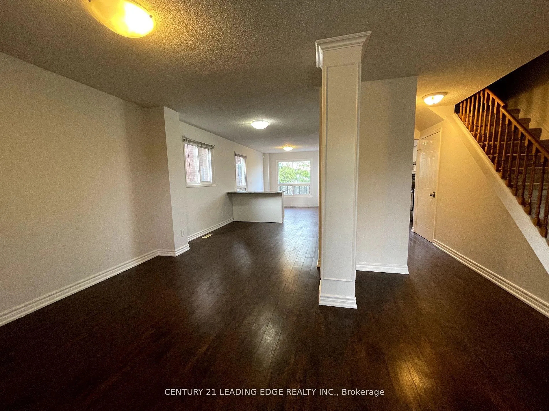 Photo 5 of 5 Trawley Crescent, Ajax, Central — HOMEH
