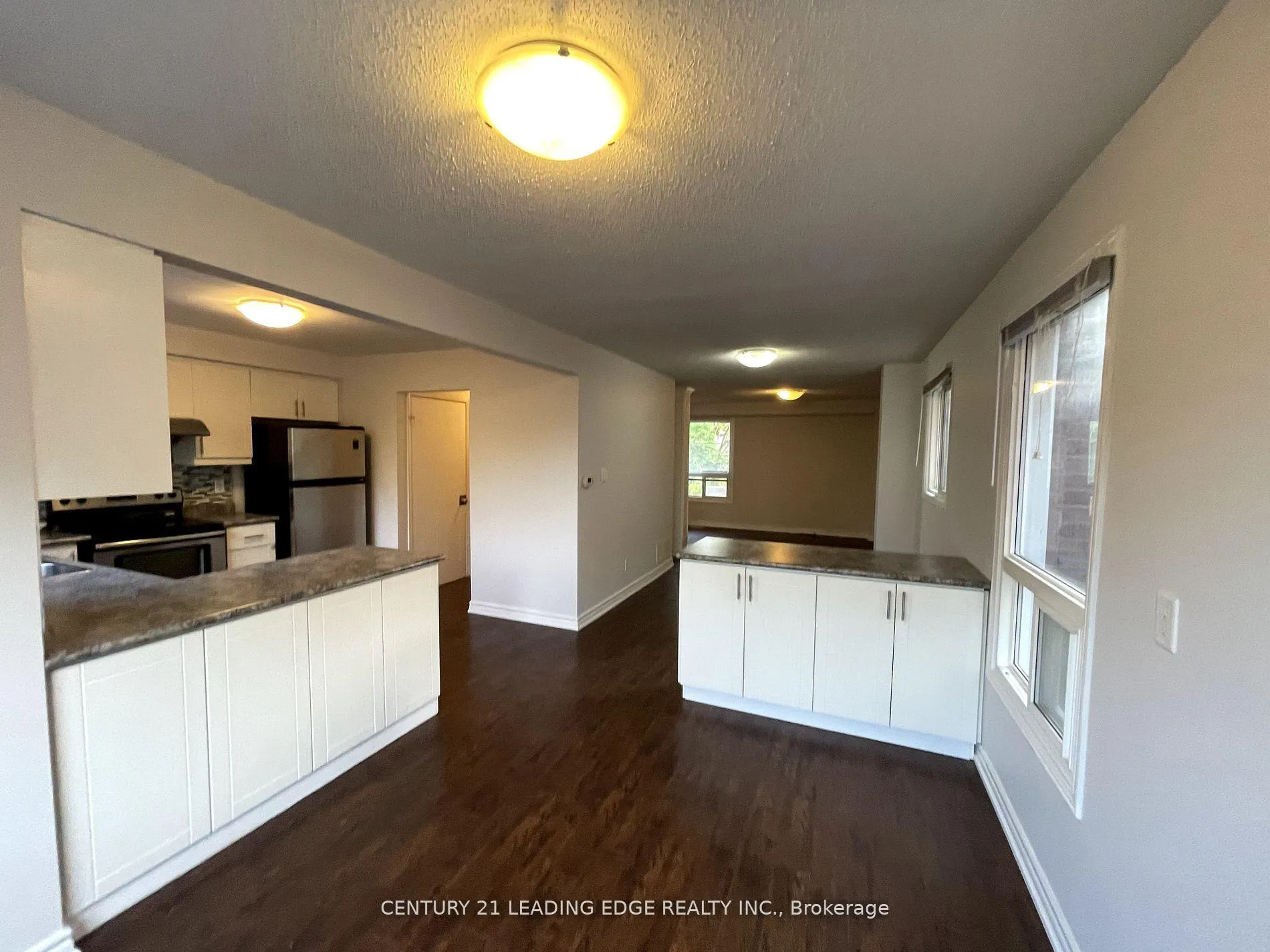 Photo 11 of 5 Trawley Crescent, Ajax, Central — HOMEH