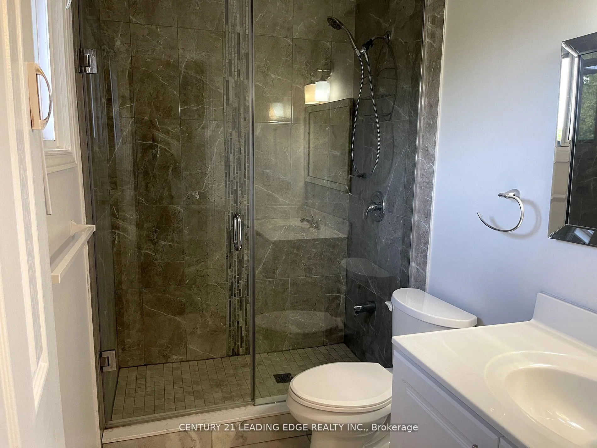 Photo 19 of 5 Trawley Crescent, Ajax, Central — HOMEH