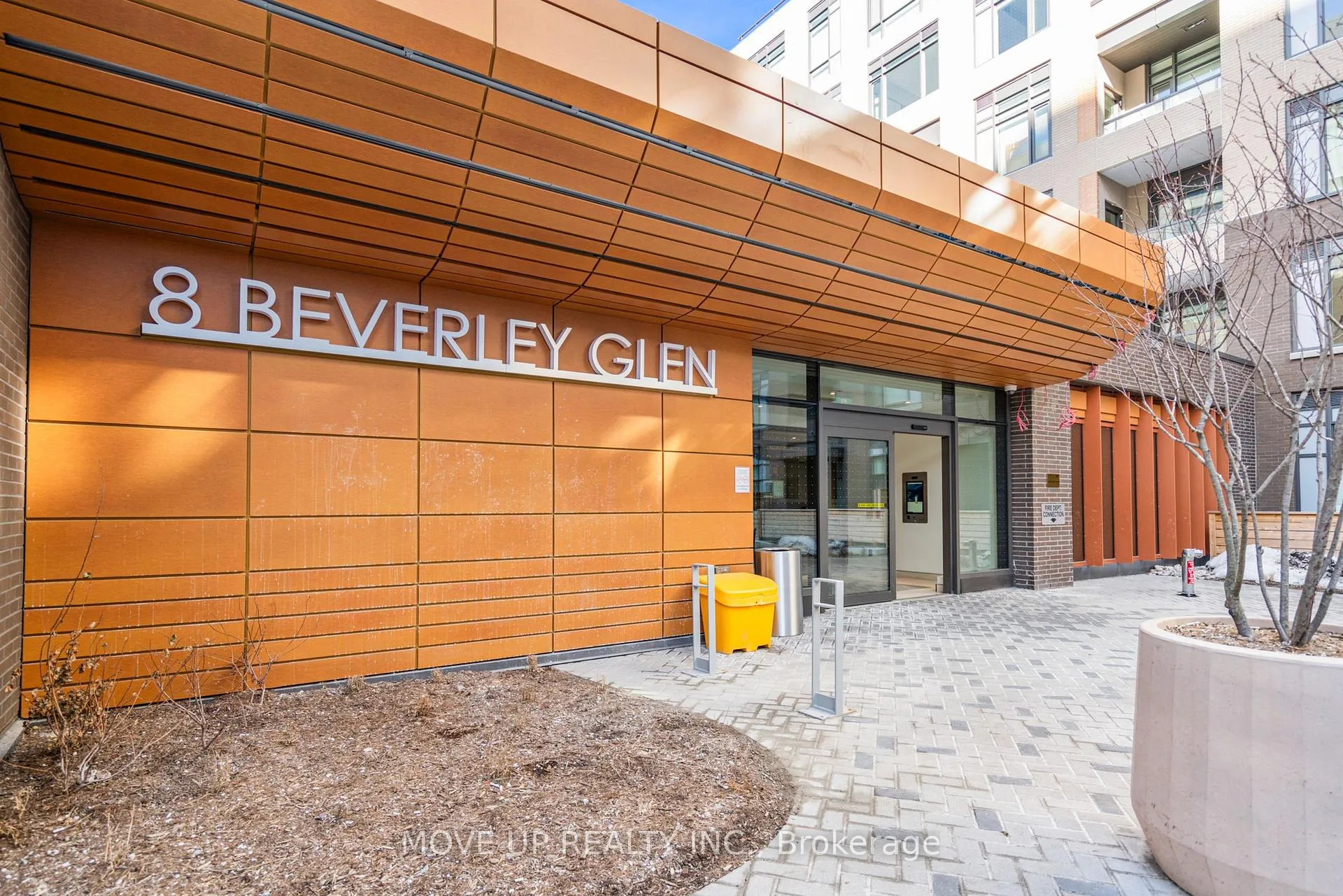 Photo 1 of Unit 407, 8 Beverley Glen Boulevard, Vaughan, Beverley Glen — HOMEH