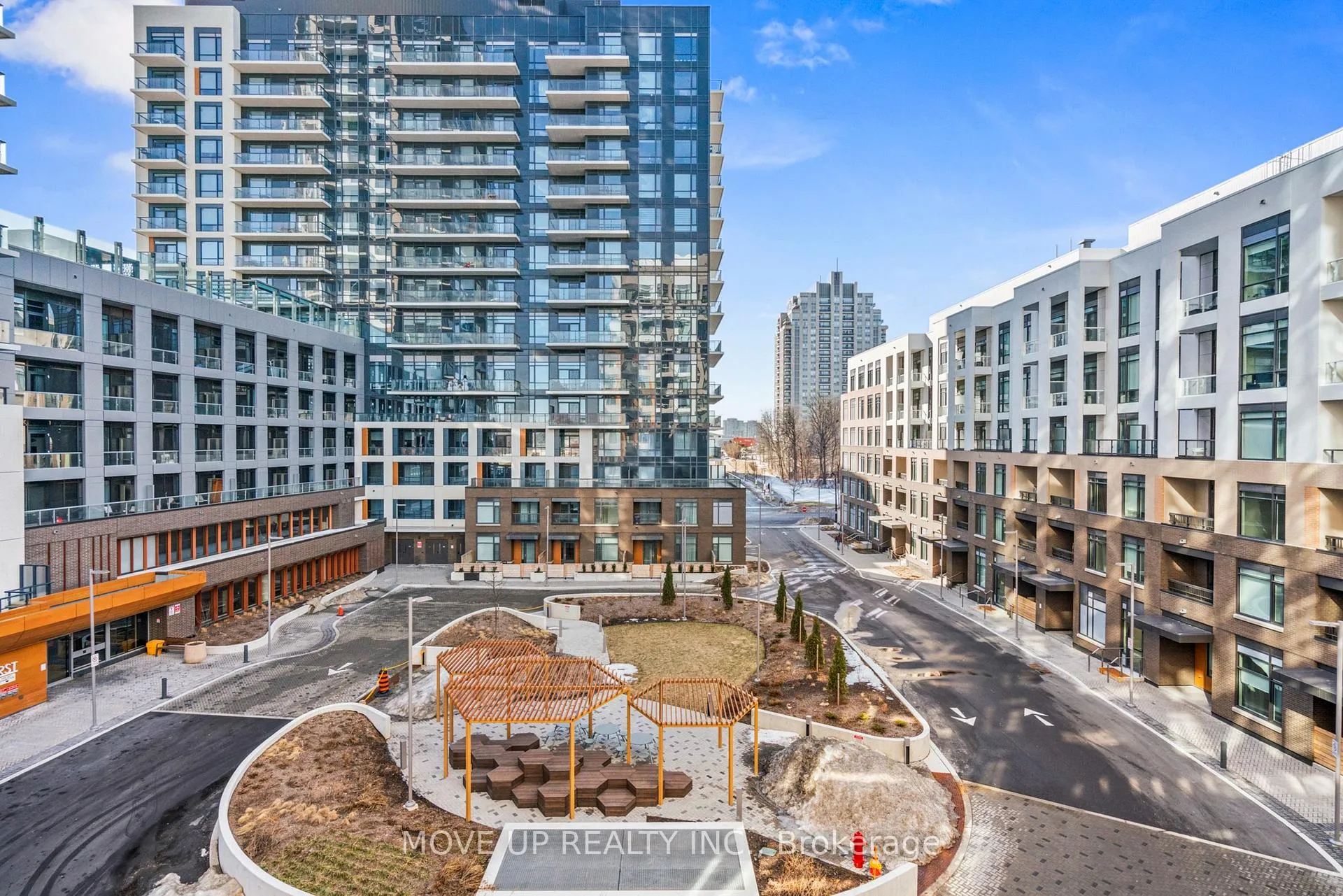 Photo 20 of Unit 407, 8 Beverley Glen Boulevard, Vaughan, Beverley Glen — HOMEH