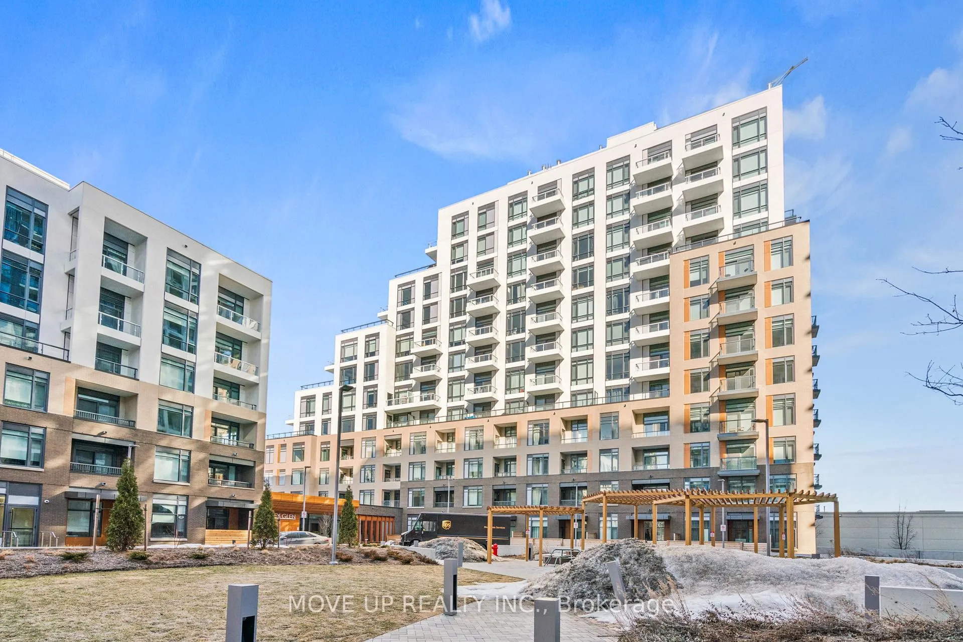 Photo 21 of Unit 407, 8 Beverley Glen Boulevard, Vaughan, Beverley Glen — HOMEH