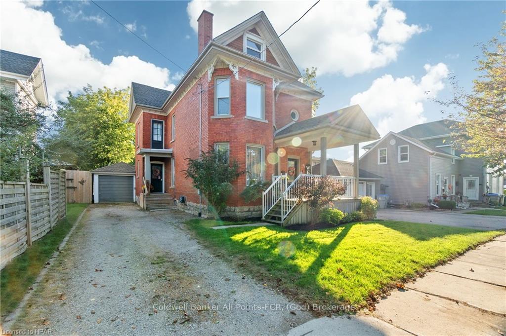 Photo 2 of 88 St David Street, Goderich, Goderich (Town) — HOMEH