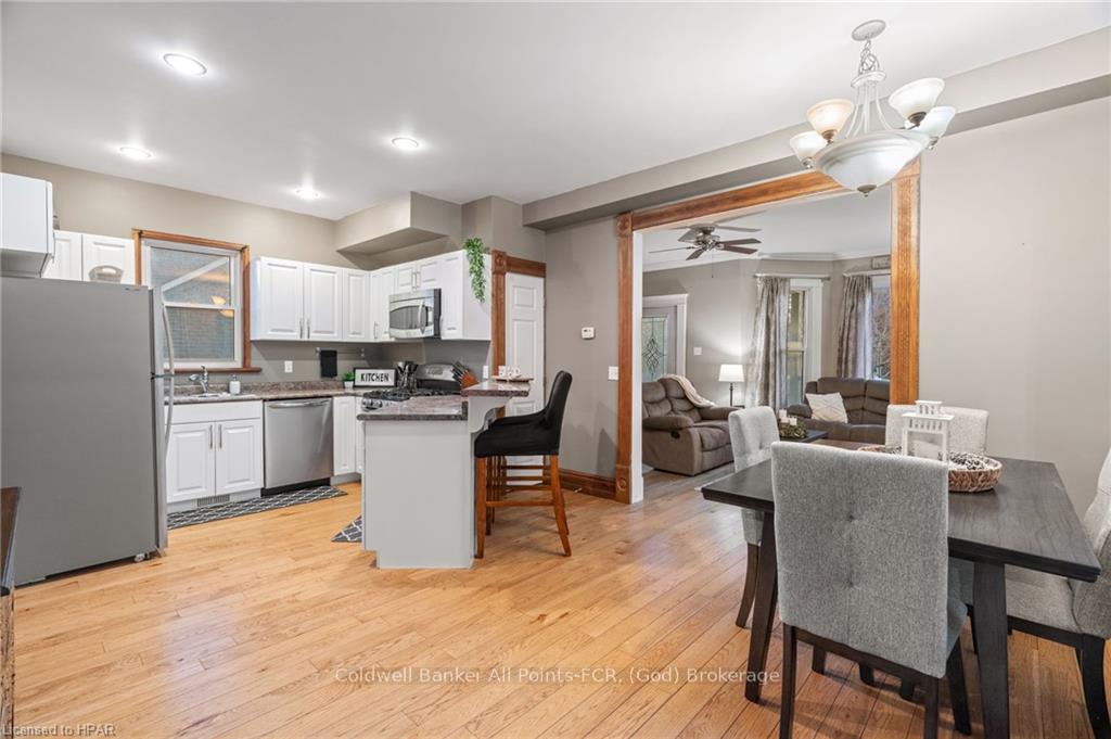 Photo 16 of 88 St David Street, Goderich, Goderich (Town) — HOMEH