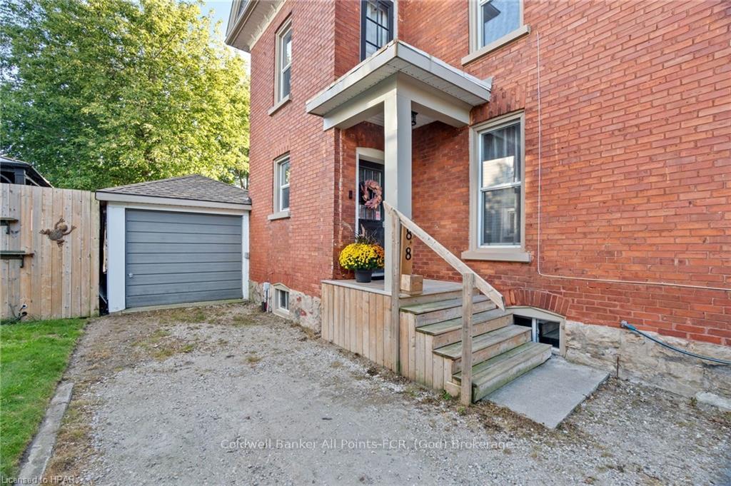 Photo 38 of 88 St David Street, Goderich, Goderich (Town) — HOMEH