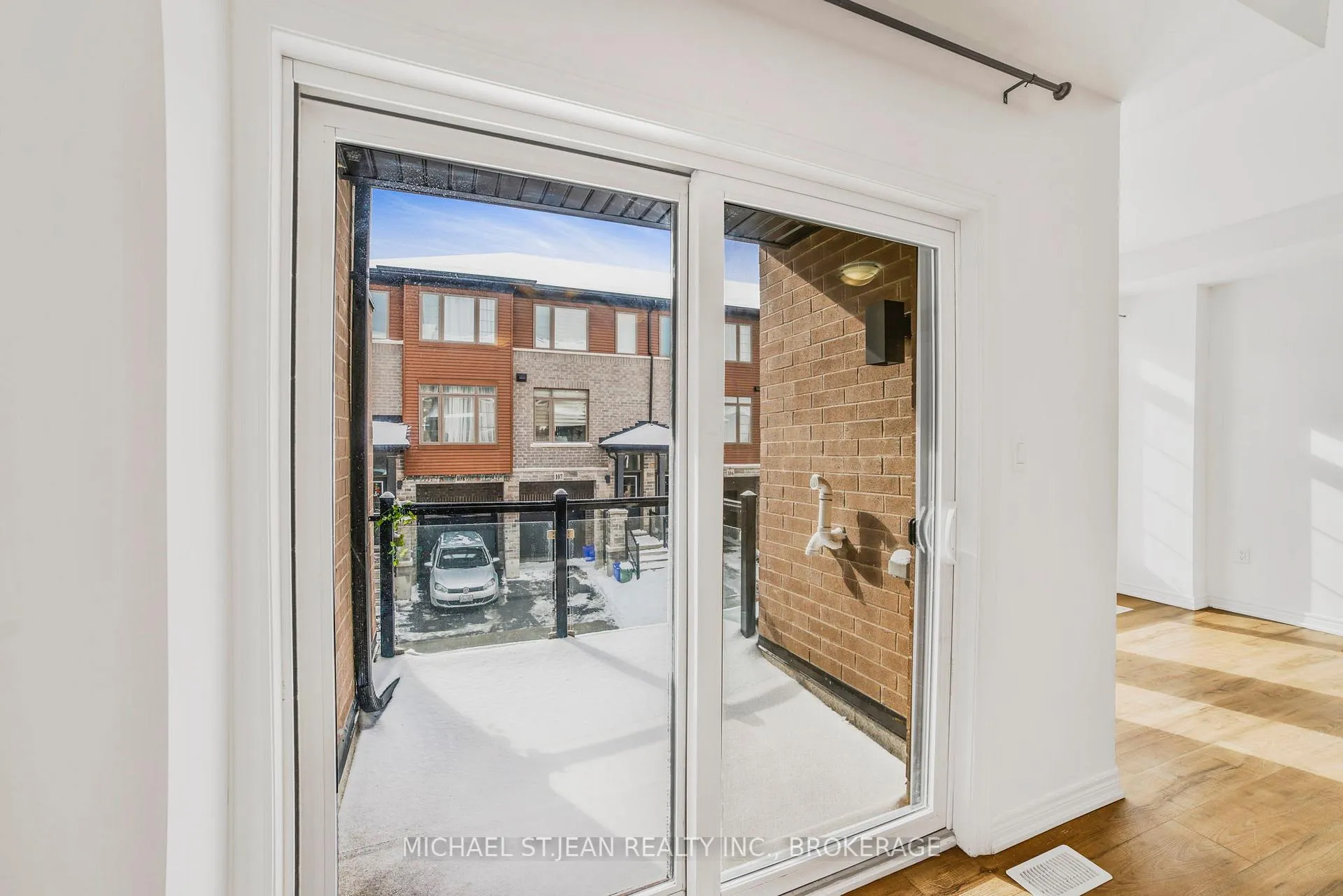 Photo 11 of Unit 70, 575 Woodward Avenue, Hamilton, Parkview — HOMEH