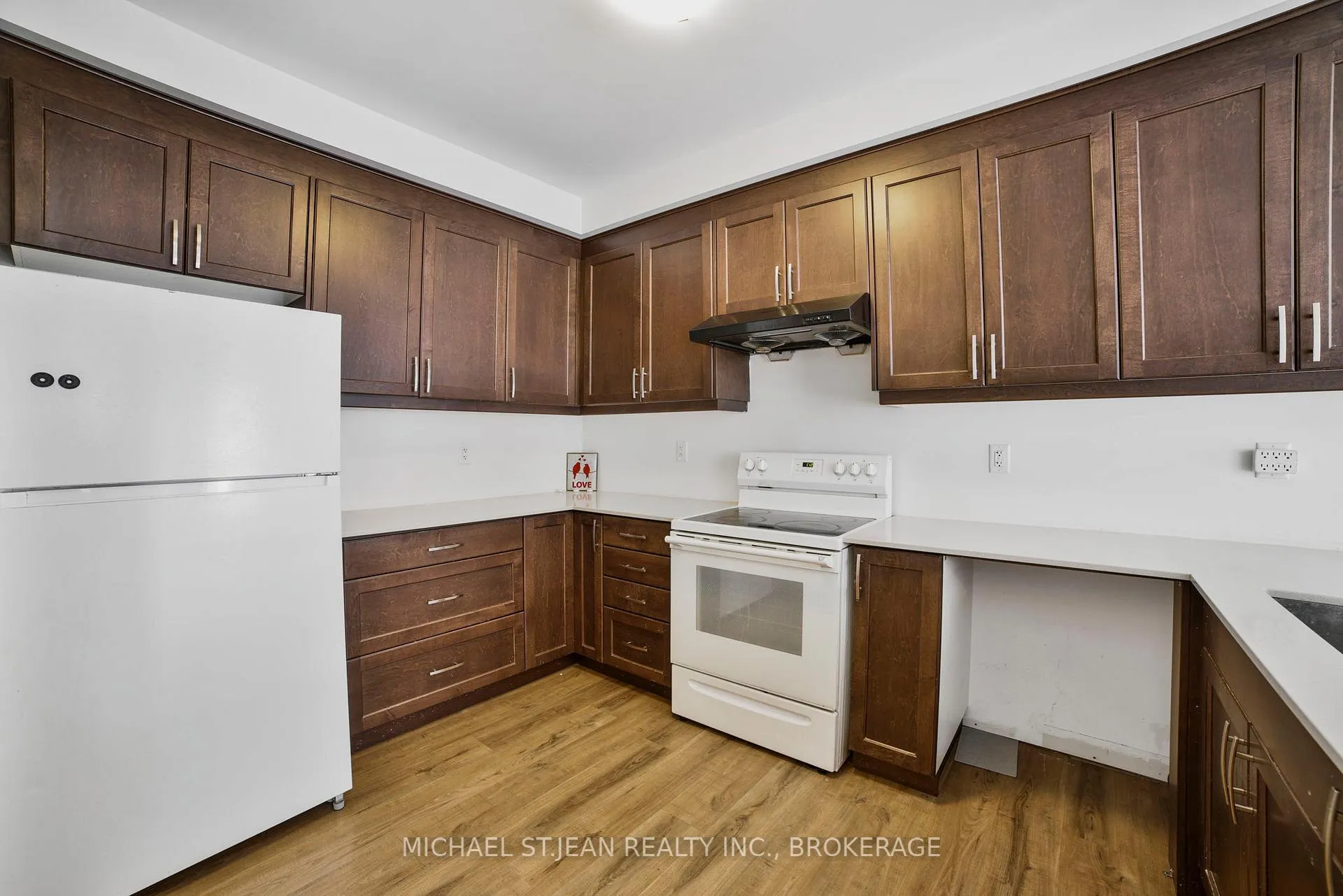 Photo 19 of Unit 70, 575 Woodward Avenue, Hamilton, Parkview — HOMEH