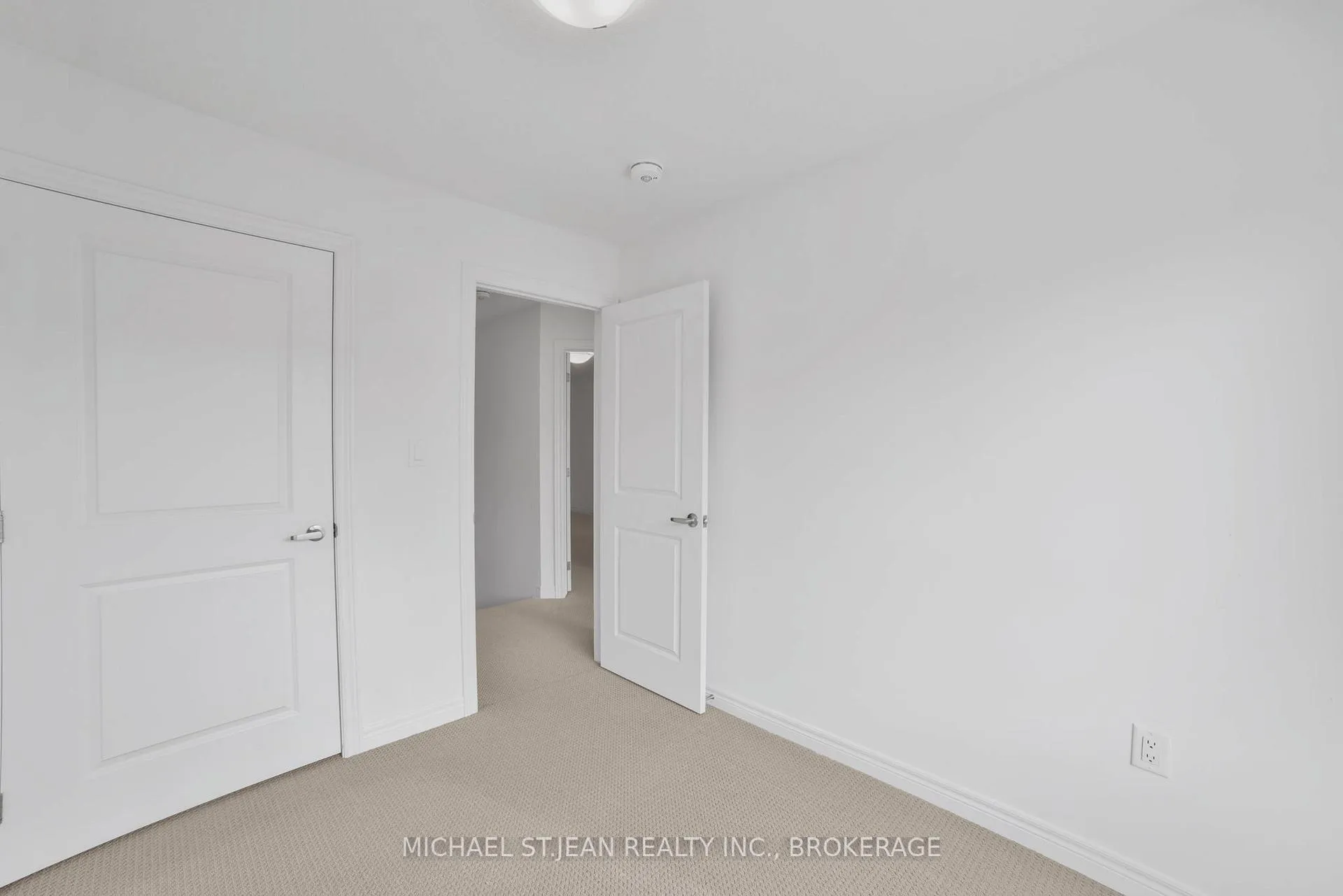 Photo 33 of Unit 70, 575 Woodward Avenue, Hamilton, Parkview — HOMEH