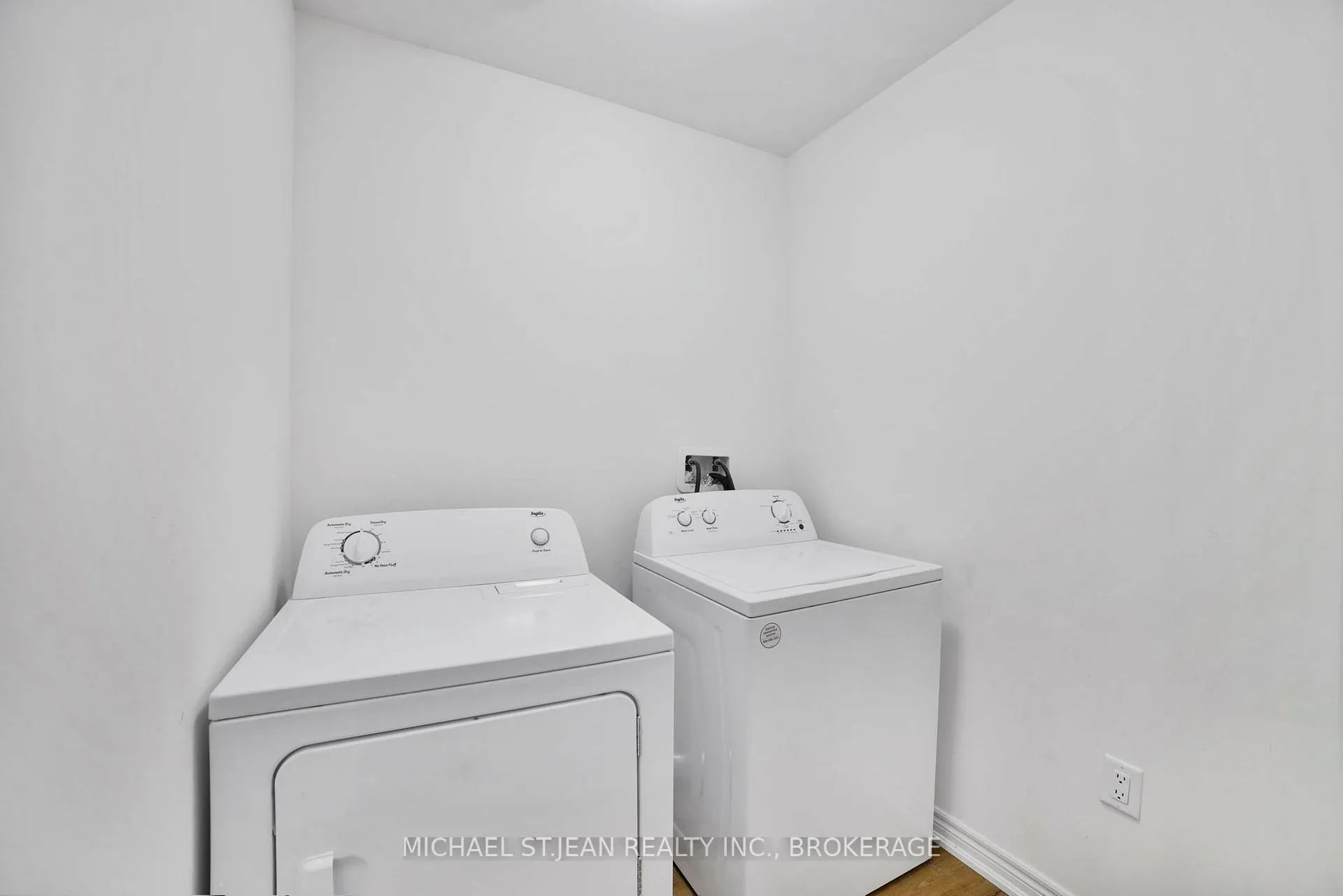 Photo 40 of Unit 70, 575 Woodward Avenue, Hamilton, Parkview — HOMEH