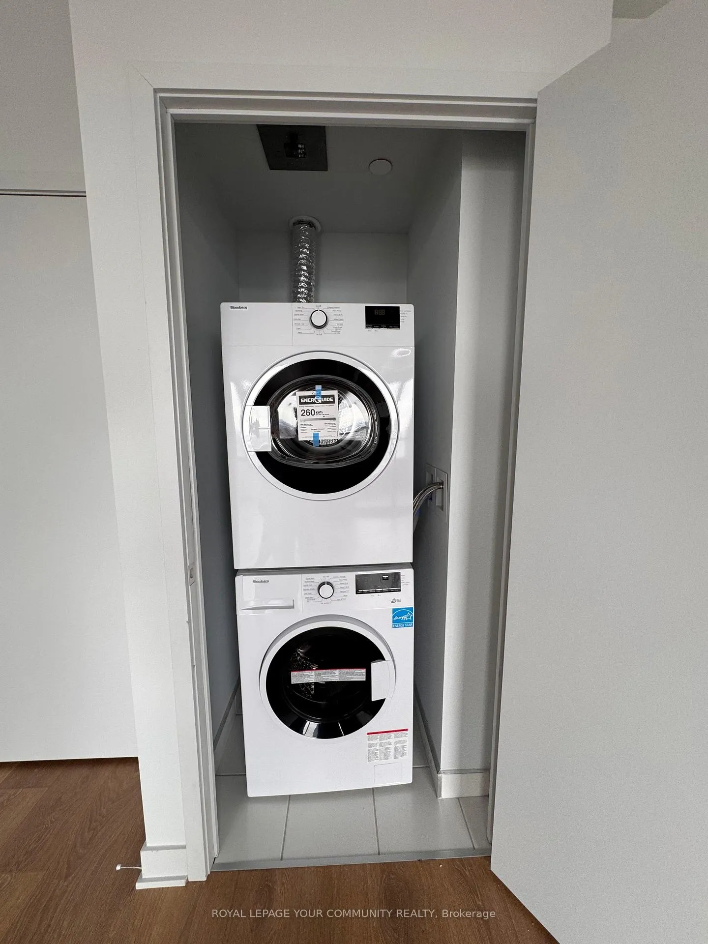 Photo 12 of Unit 5105, 2920 Highway 7 W, Vaughan, Concord — HOMEH
