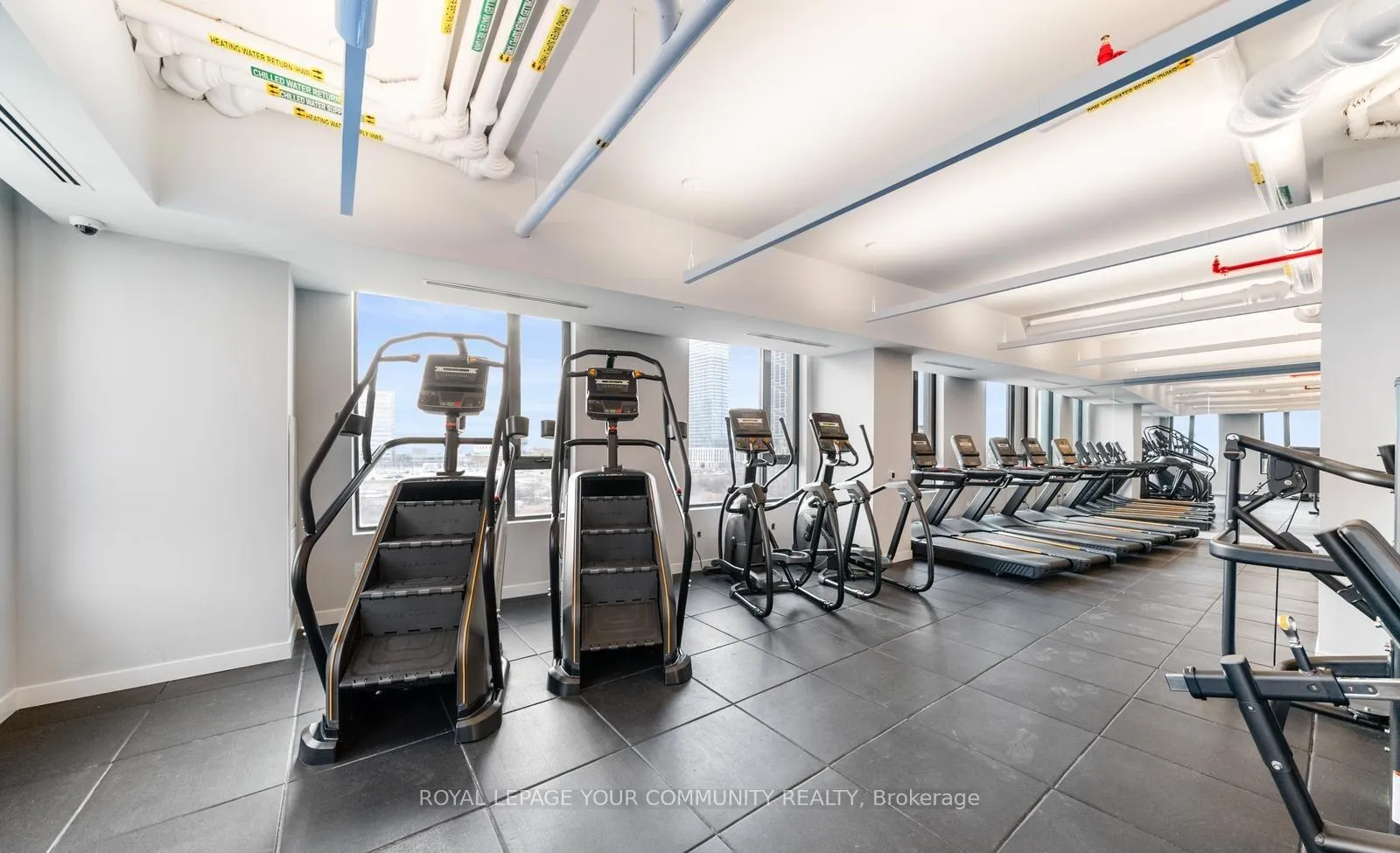 Photo 15 of Unit 5105, 2920 Highway 7 W, Vaughan, Concord — HOMEH