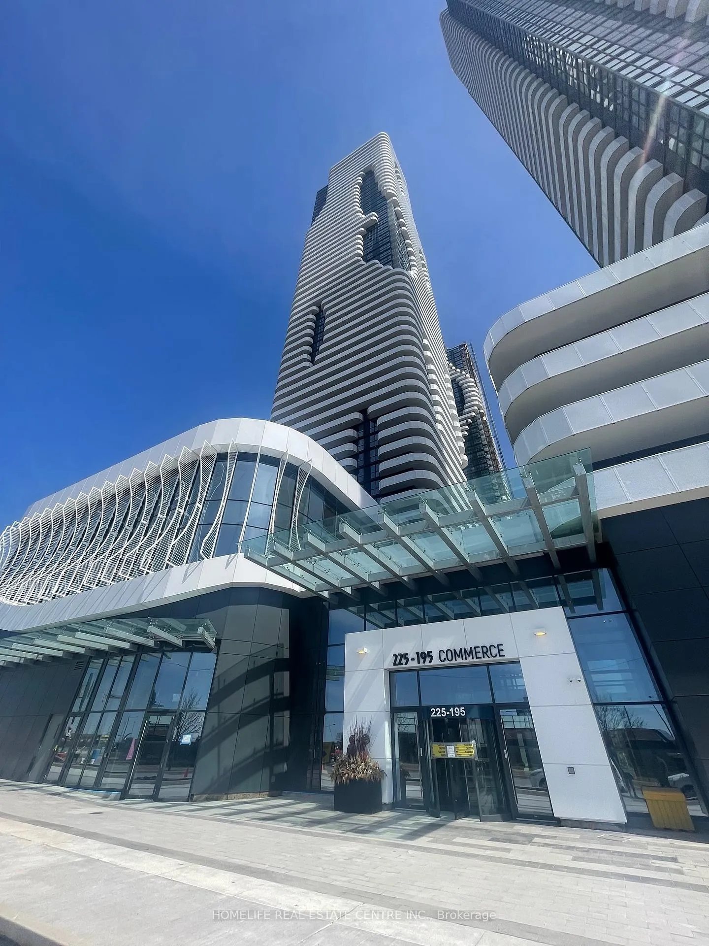 Photo 2 of Unit 2103, 225 Commerce Street, Vaughan, Vaughan Corporate Centre — HOMEH