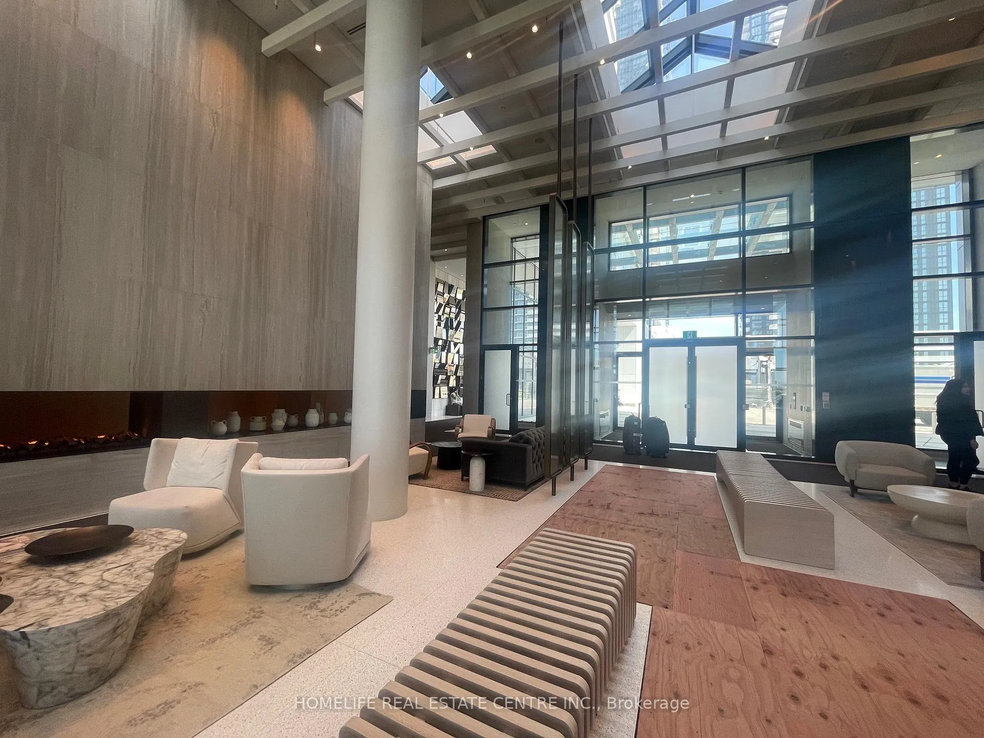Photo 3 of Unit 2103, 225 Commerce Street, Vaughan, Vaughan Corporate Centre — HOMEH